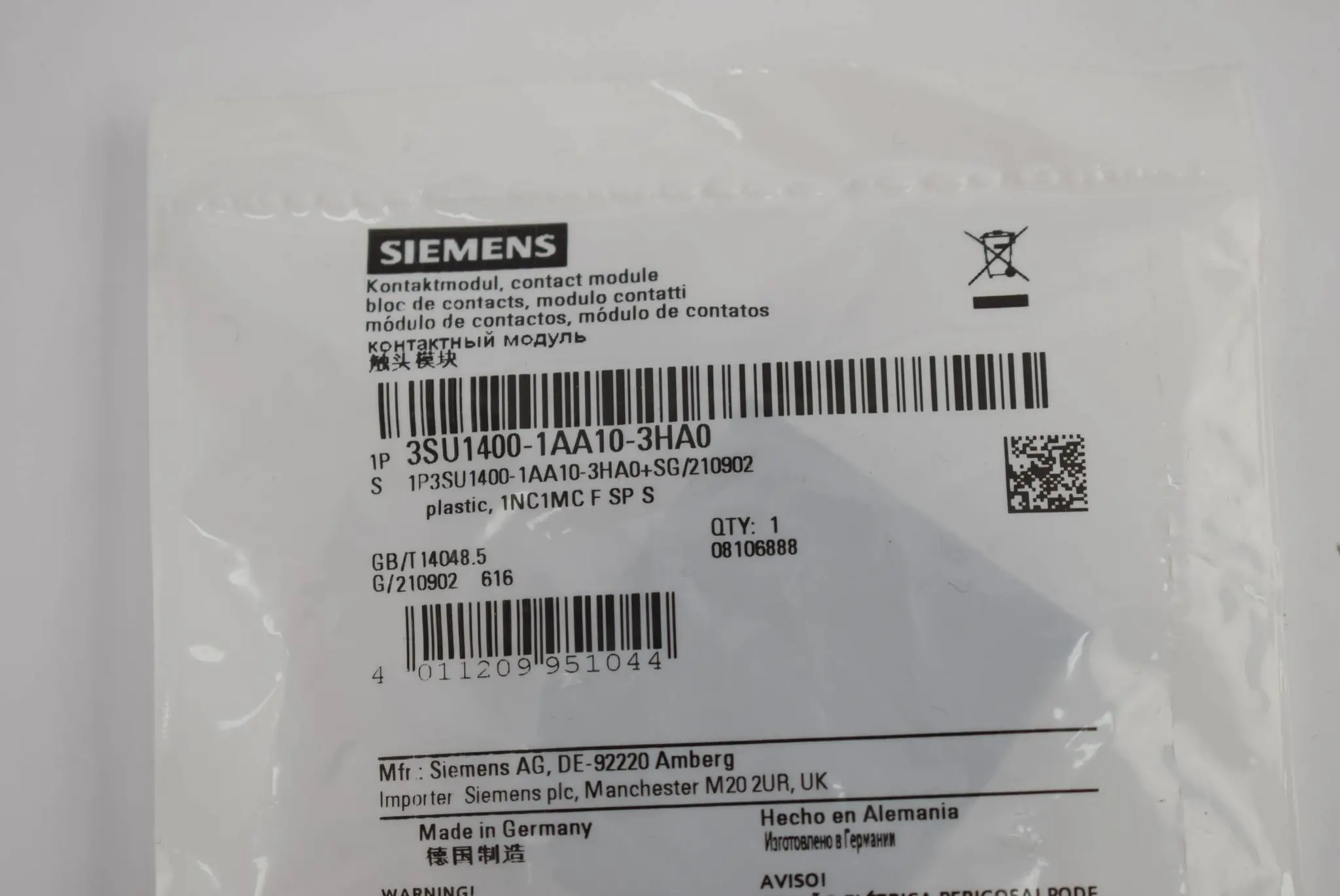 Produktfoto 1 von Siemens contact module 3SU1400-1AA10-3HA0 ( 3SU1 400-1AA10-3HA0 )