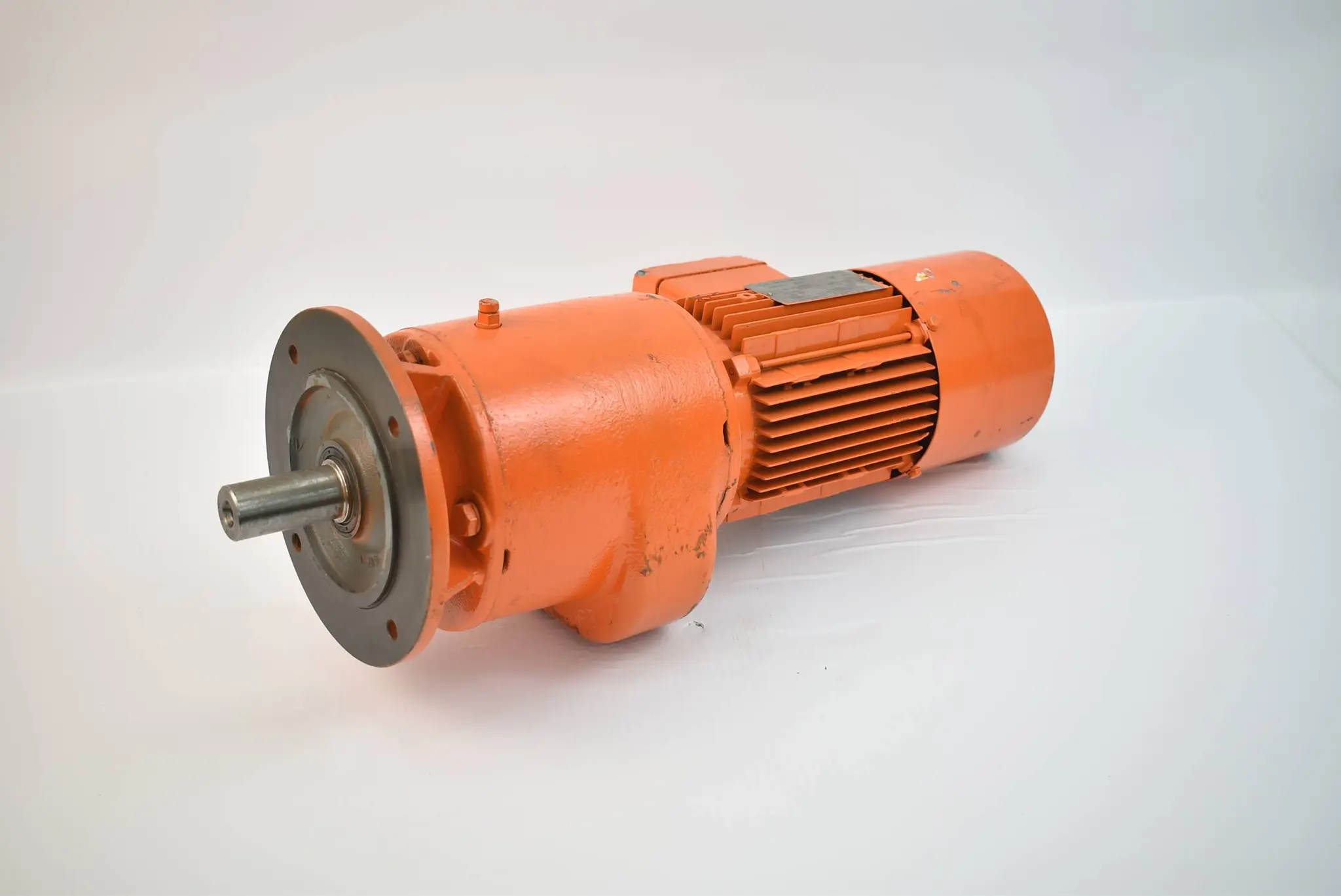 Produktfoto 1 von SEW Getriebemotor RF60DT80N4BMG/HR/Z/IS ( 1380/42 r/min. 0,75kW 24VDC ) RF60