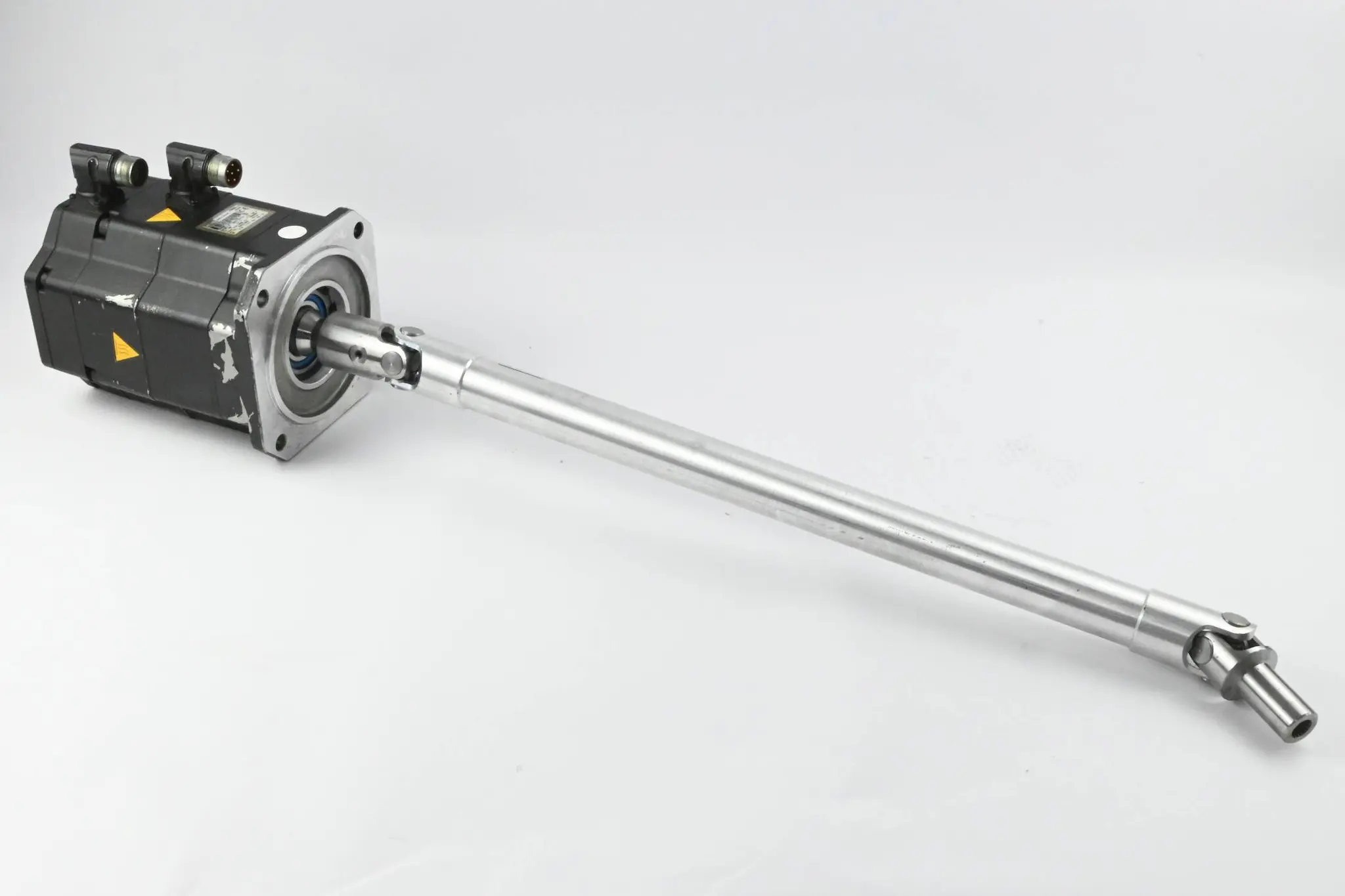 Produktfoto 1 von Kuka Servomotor 1FK7081-5AZ91-1ZZ9-Z inkl. Servo-Antriebswelle 0000124169 Z= S04