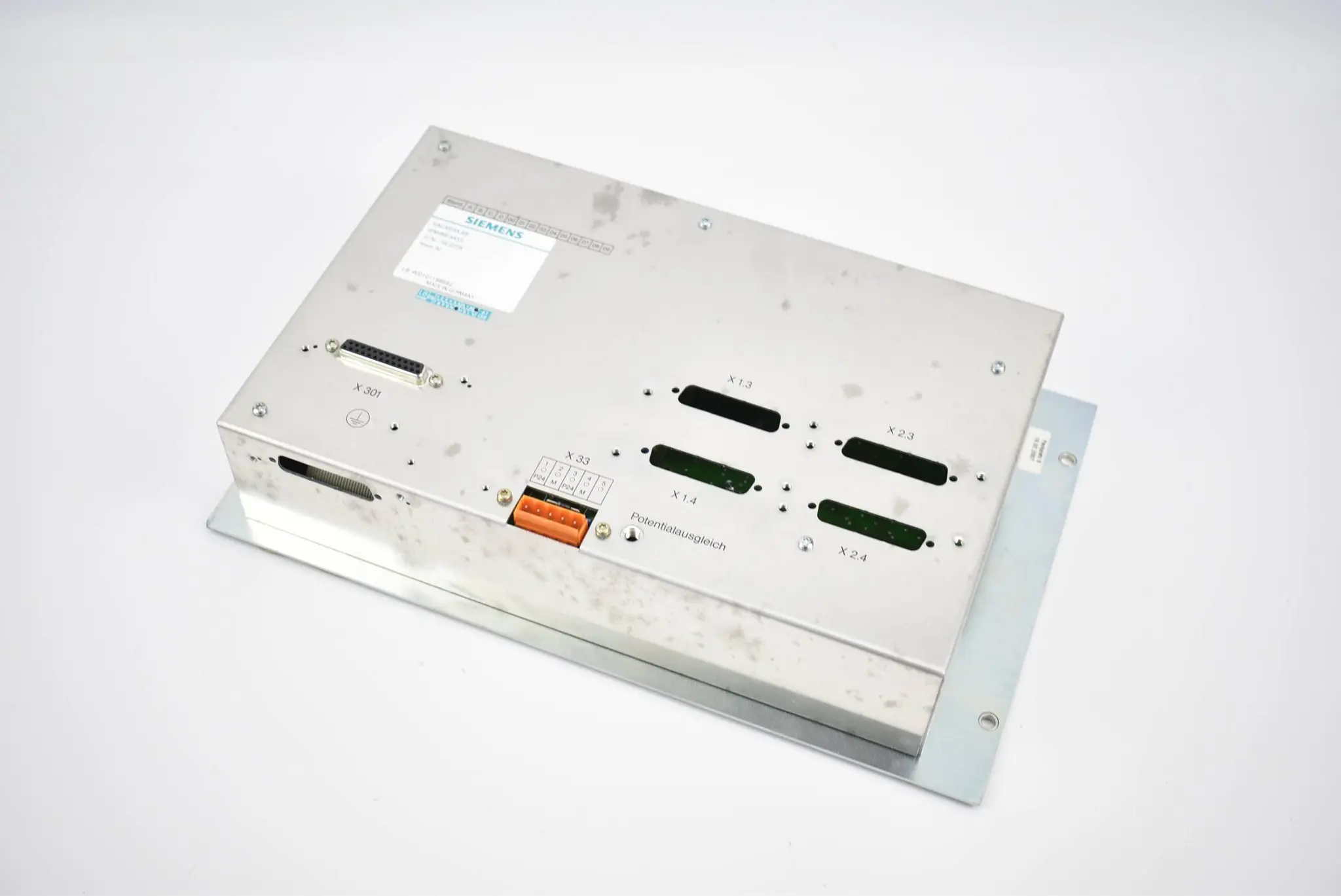 Produktfoto 1 von Siemens Sinumerik 805SM T/W Bedientastatur 6FM2805-4AS31 ( 6FM2 805-4AS31 ) E.A2
