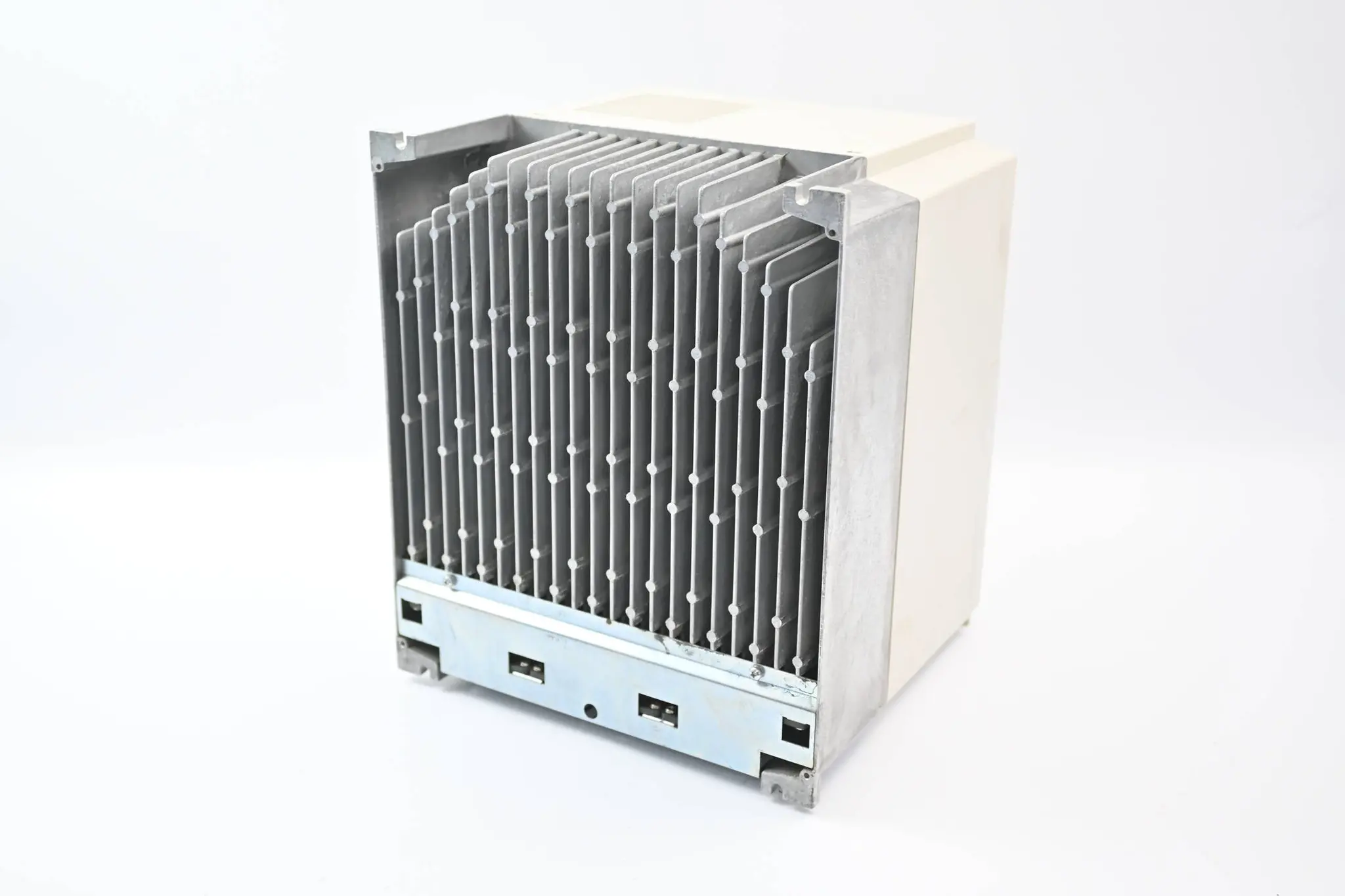 Produktfoto 1 von KEB Combivert 20F5G0H-340F + Operator F5 RS RS485 ( 00F5060-2100 )