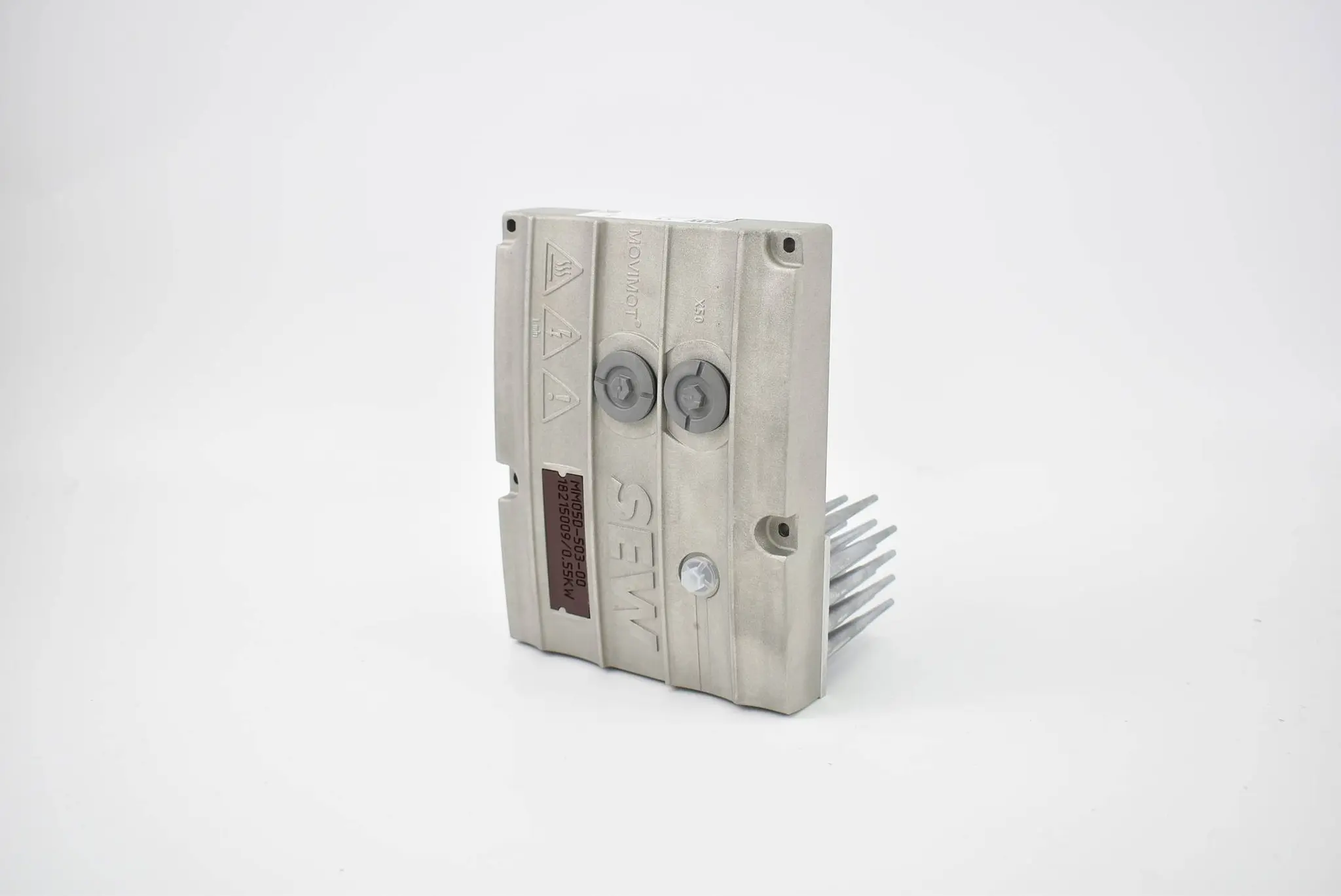 Produktfoto 1 von SEW movimot Frequenzumrichter 1,6A 50/60Hz 0,55kW MM05D-503-00 ( 18215009 )