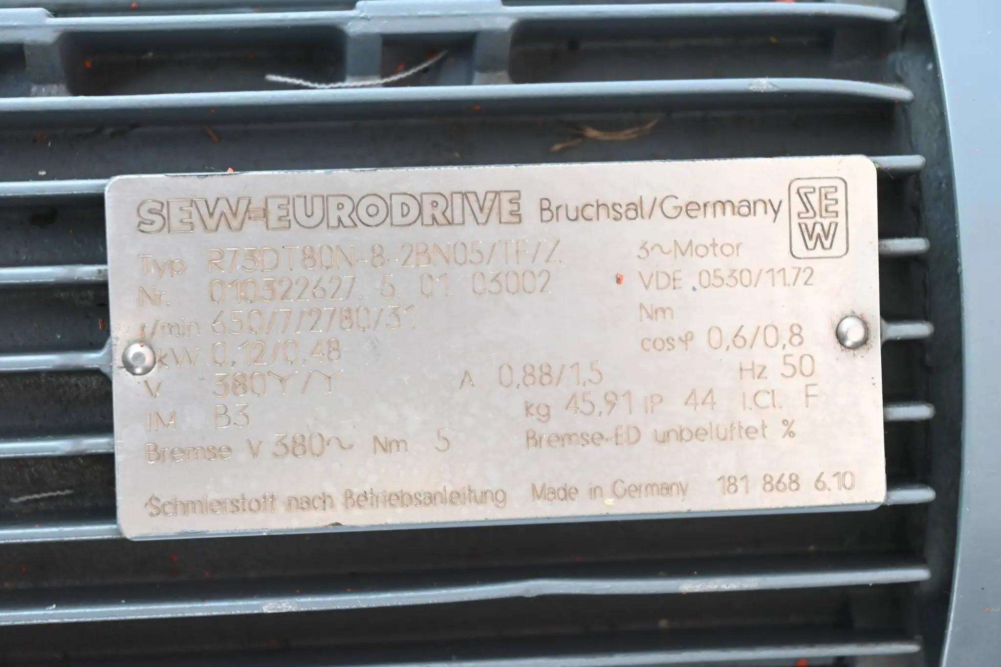 Produktfoto 1 von SEW-Eurodrive 3~ Bremsmotor R73DT80N-8-2BN05/TF/Z ( R73 DT80N-8-2BN05/TF/Z )
