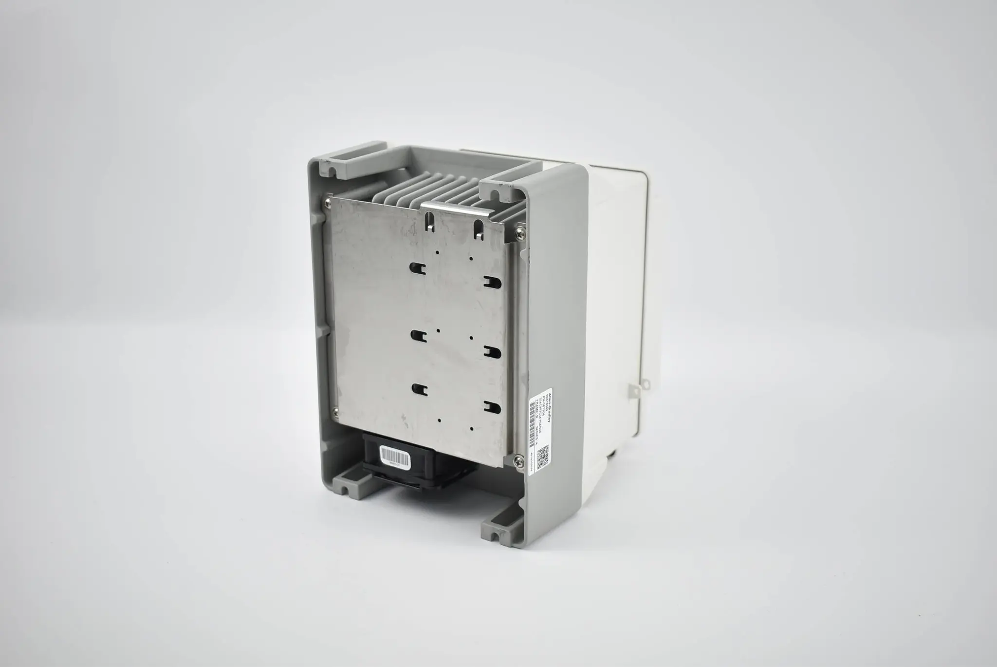 Produktfoto 1 von Allen-Bradley Frequenzumrichter 20AC8P7C3AYNANG0 ( 4kW 400VAC ) 387306