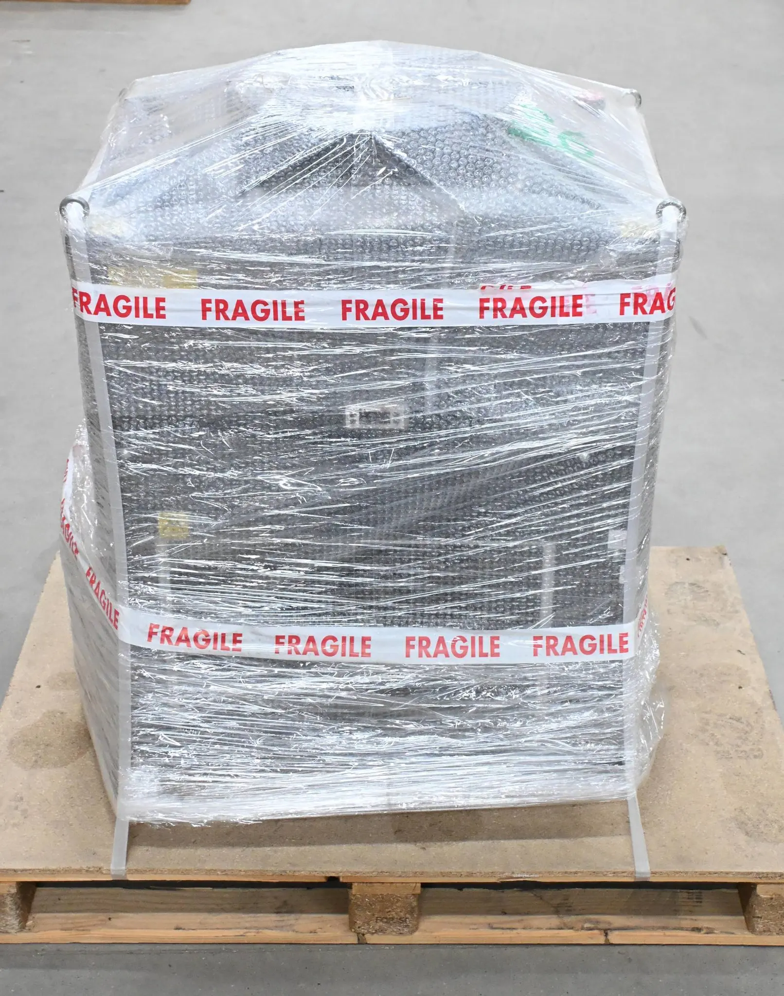 Produktfoto 1 von Pfannenberg Flüssigkeitskühler Chiller VLV 6 WT CE CUS ( VLV6WTCECUS )