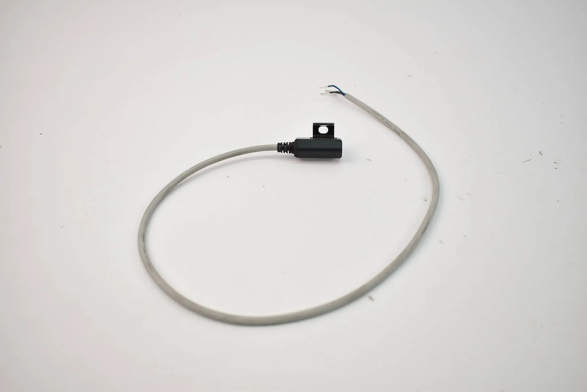 Produktfoto 1 von SMC Magnetischer Halbleiter Schalter Näherungssensor 52cm D-F5P