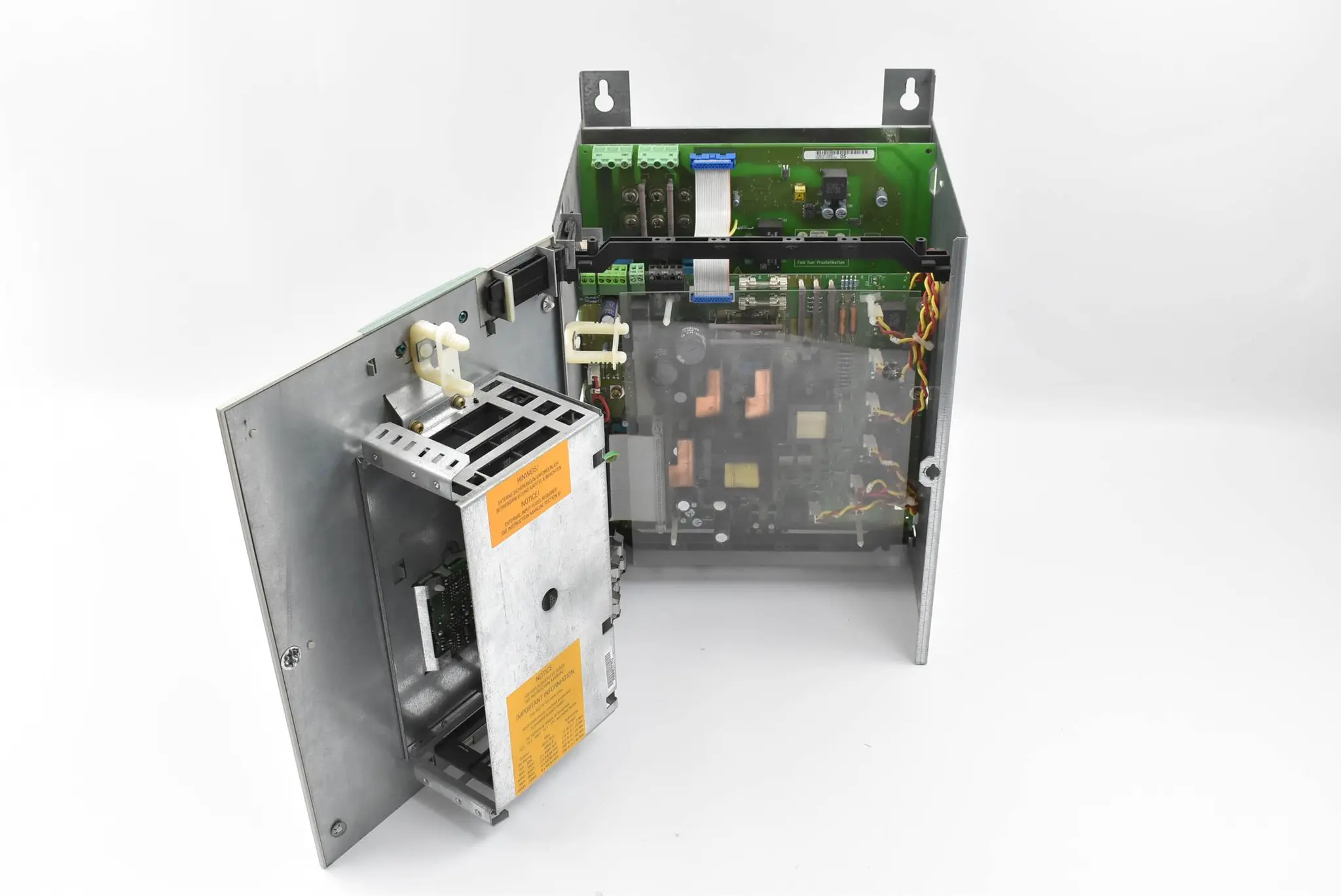 Produktfoto 1 von Siemens Simoreg DC-Master Stromrichtergerät 6RA7018-6DS22-0 ( 6RA7 018-6DS22-0 )