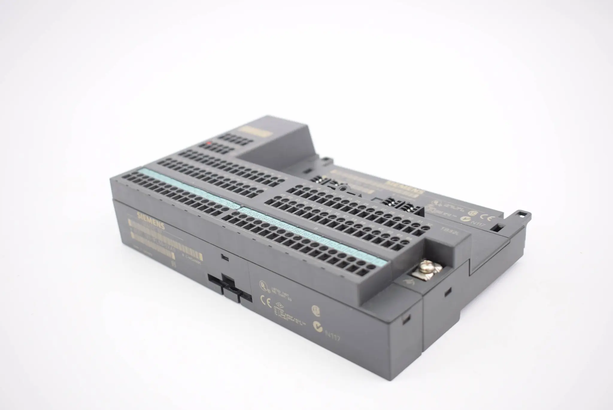 Produktfoto 1 von Siemens Simatic ET 200 Terminal Block 6ES7193-1CL10-0XA0 ( 6ES7 193-1CL10-0XA0 )