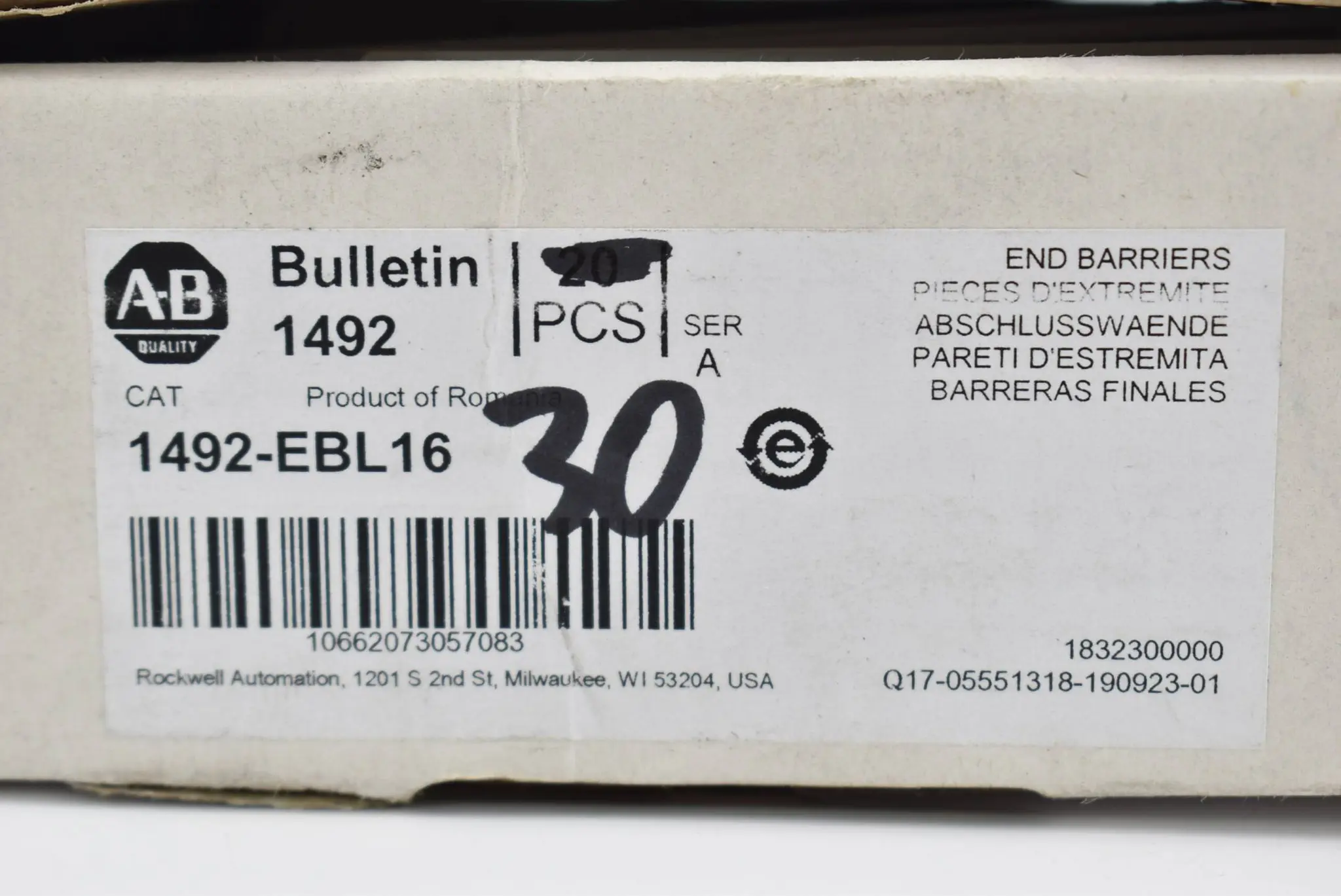 Produktfoto 1 von Allen-Bradley Abschlusswände 1492-EBL16 ( 30 Stück )