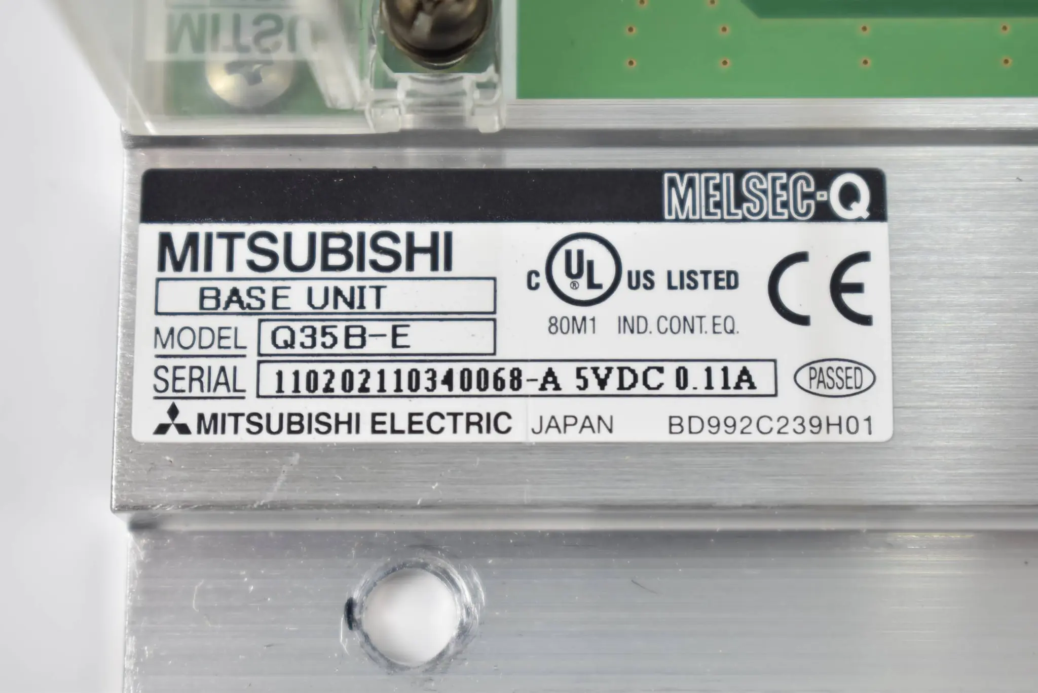 Produktfoto 1 von Mitsubishi Melsec-Q Base Unit Q35B-E ( 5VDC 0,11A )
