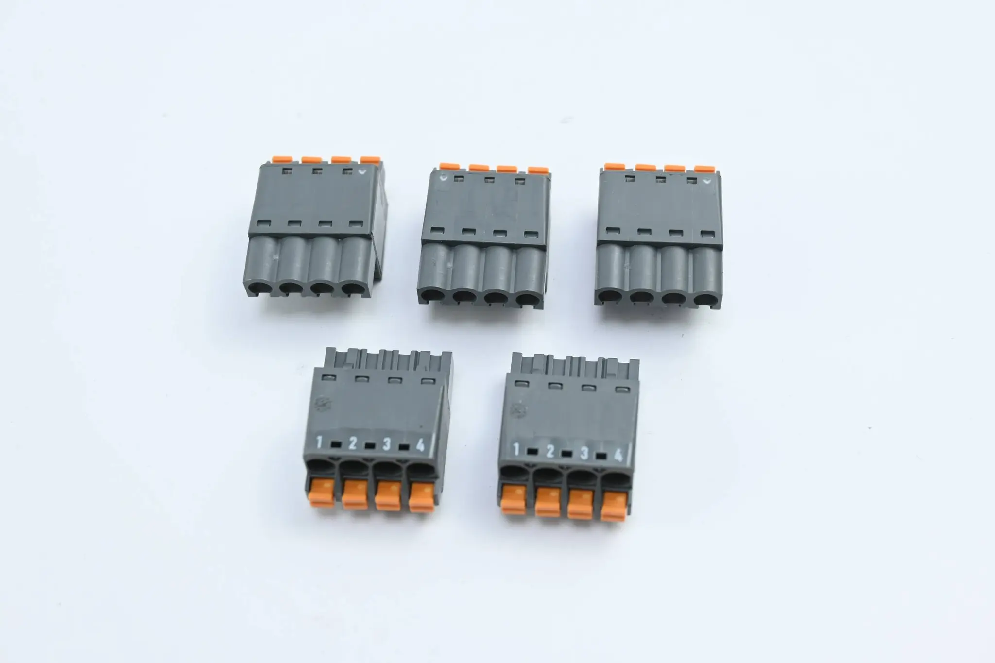 Produktfoto 1 von 5 STÜCK B&R Automation 4-polige Feldklemme 0TB704.91