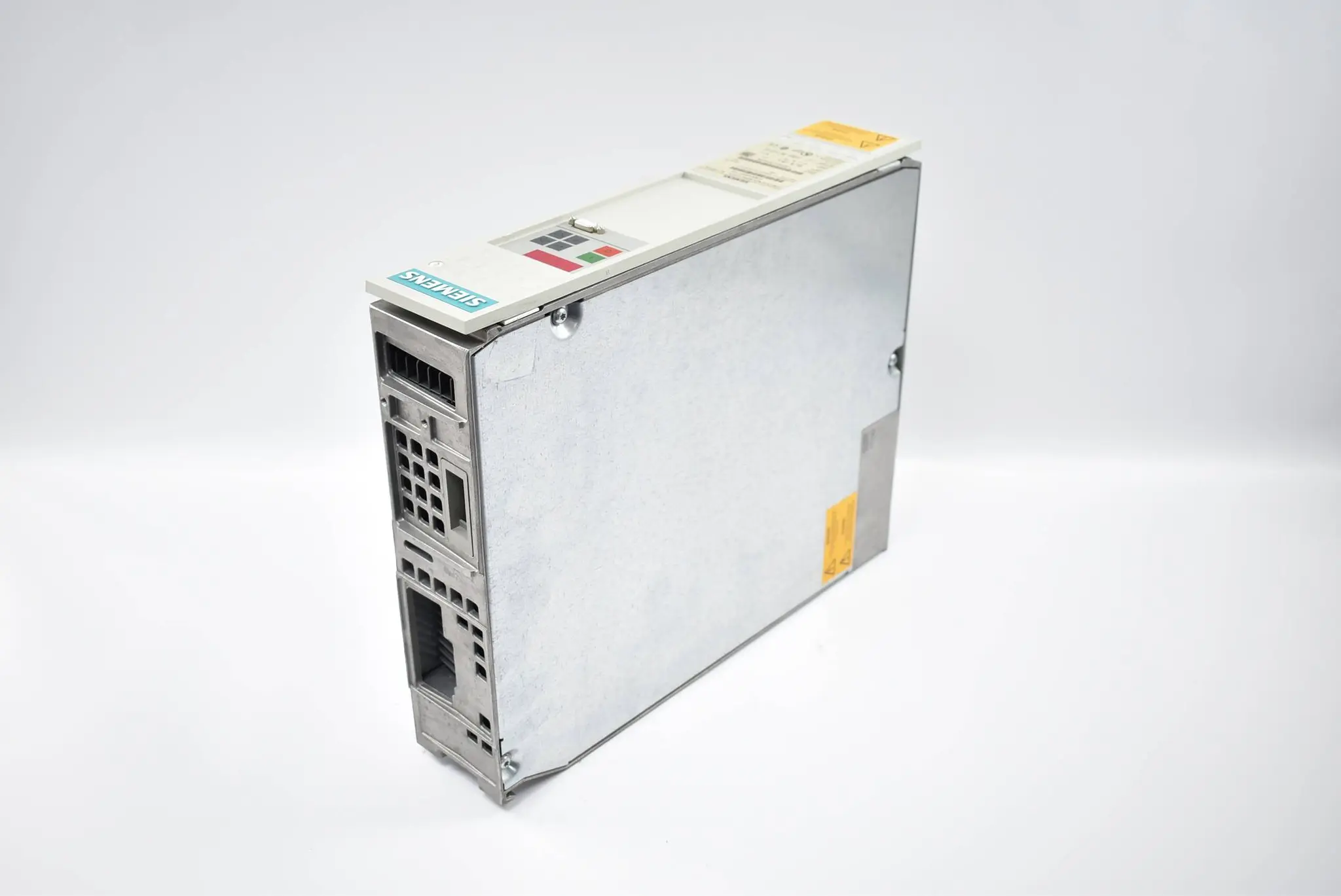 Produktfoto 1 von Siemens Simovert VC Umrichter 6SE7018-0EA61-Z ( 6SE7 018-0EA61-Z ) inkl. Option
