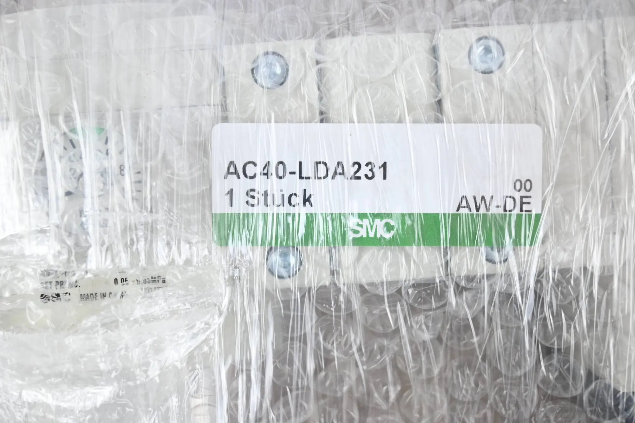 Produktfoto 1 von SMC Wartungseinheit AC40-LDA231 ( VHS40-F04-D + AW40K-F04E-D + AC40-LDA231 )