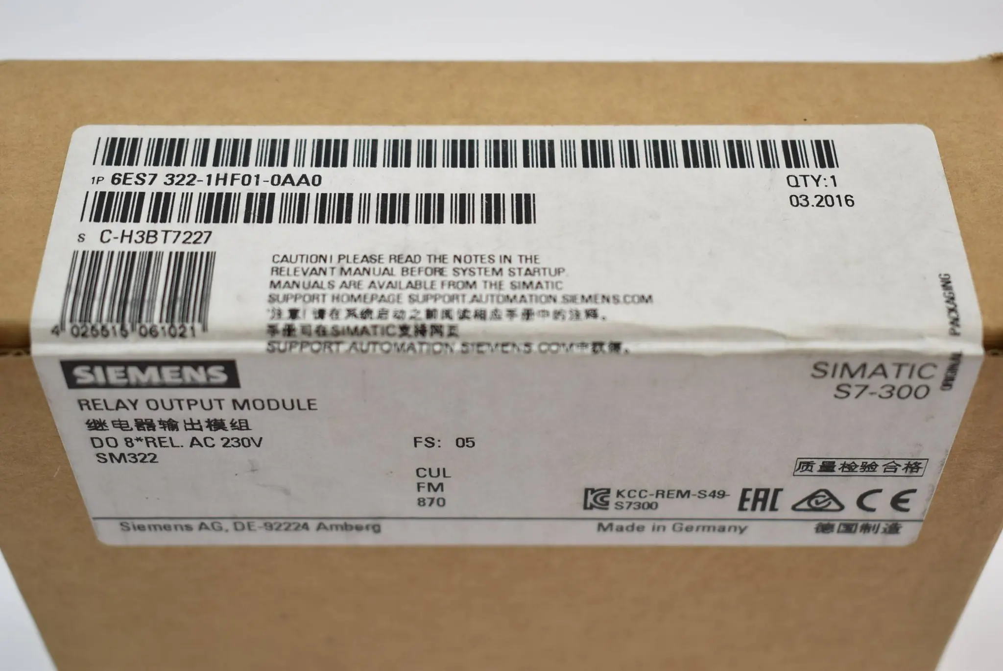 Produktfoto 1 von Siemens Simatic S7-300 digital 6ES7322-1HF01-0AA0 ( 6ES7 322-1HF01-0AA0 )