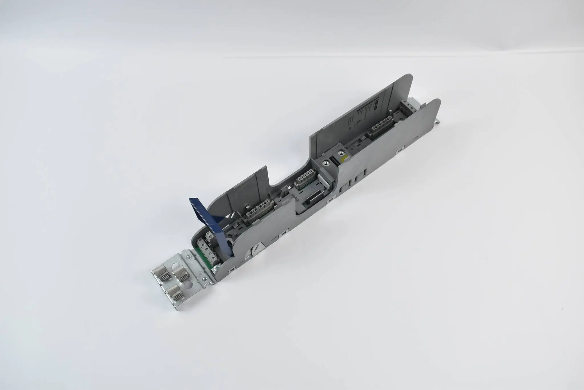Produktfoto 1 von Lenze E94AZPS0034N Backplane Single Drive ( 13041598 )