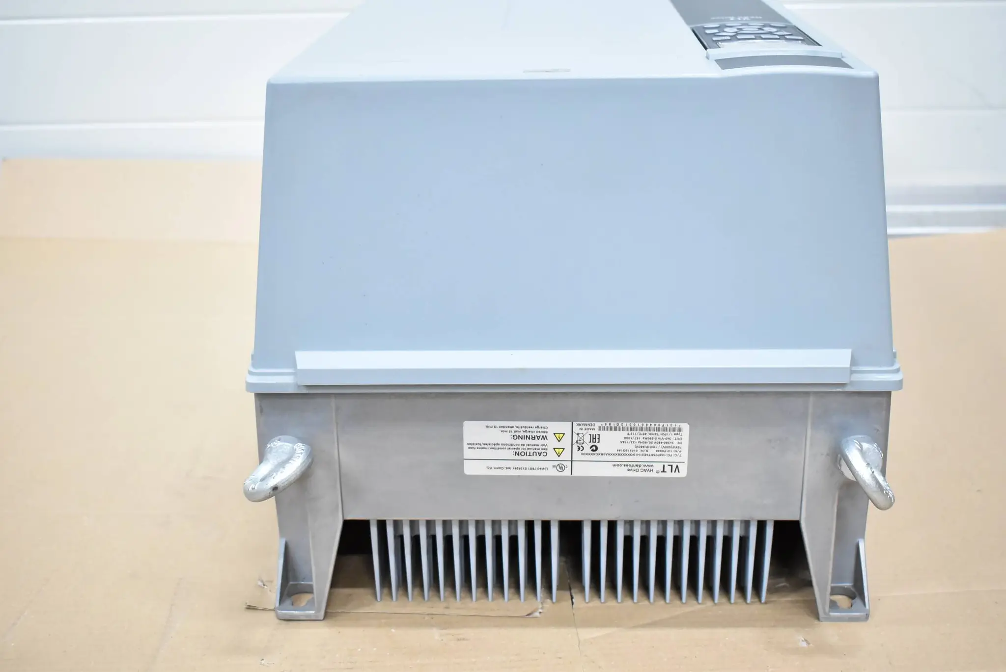 Produktfoto 1 von Danfoss VLT Havac Drive FC-102P75KT4E21H1XGXXXXSXXXXA0BXCXXXXD0 ( 131F0646 )