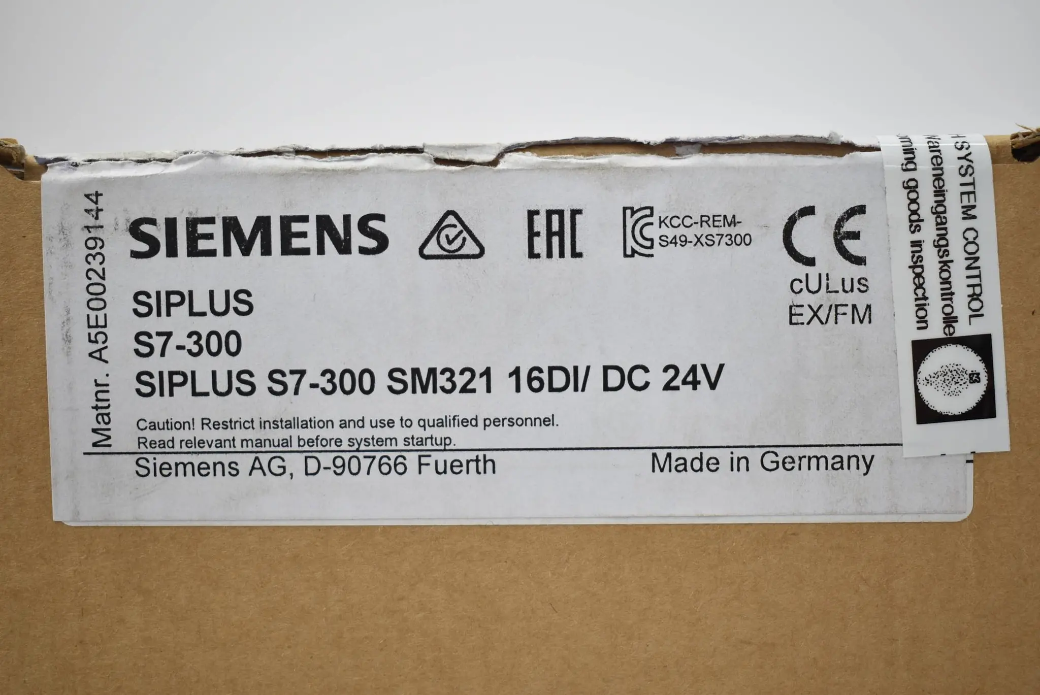Produktfoto 1 von Siemens siplus S7-300 SM 6AG1 321-1BH02-2AA0 ( 6AG1321-1BH02-2AA0 ) E05