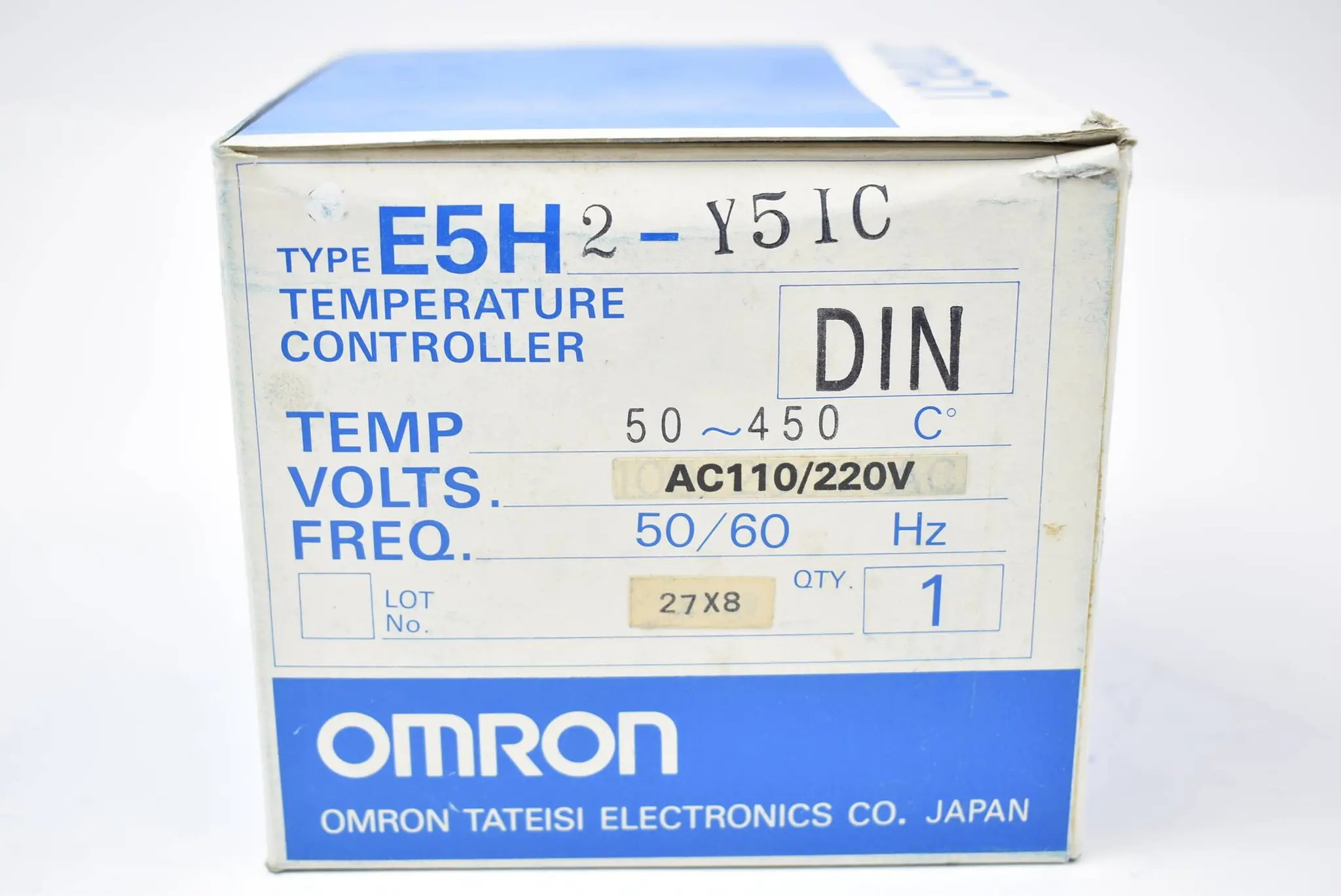 Produktfoto 1 von Omron Temperature Controller E5H2-Y5IC DIN 50-450 °C 110 / 220 VAC