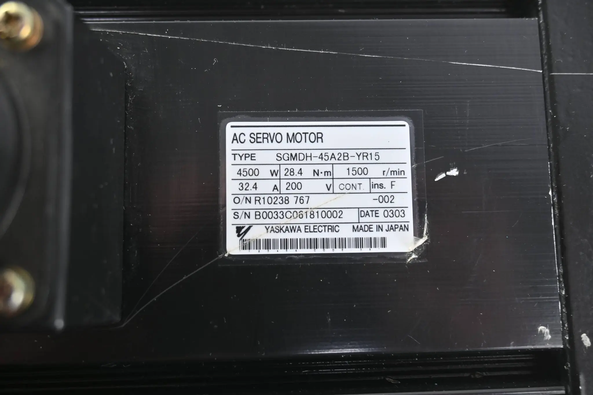 Produktfoto 1 von Yaskawa AC-Servomotor SGMDH-45A2B-YR15 inkl. Encoder UTSAE-B17BBF