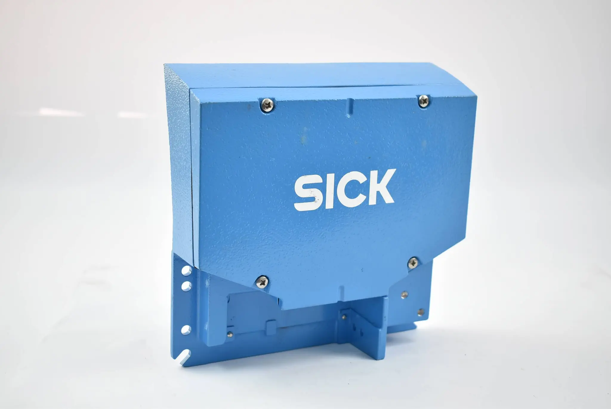Produktfoto 1 von Sick Spiegelhaube 105° 2046811