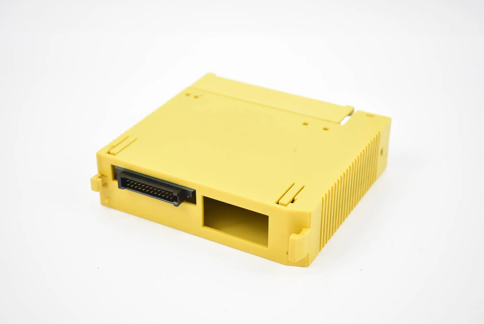 Produktfoto 1 von Fanuc Digital Input Output Modul AID16D A03B-0807-C104