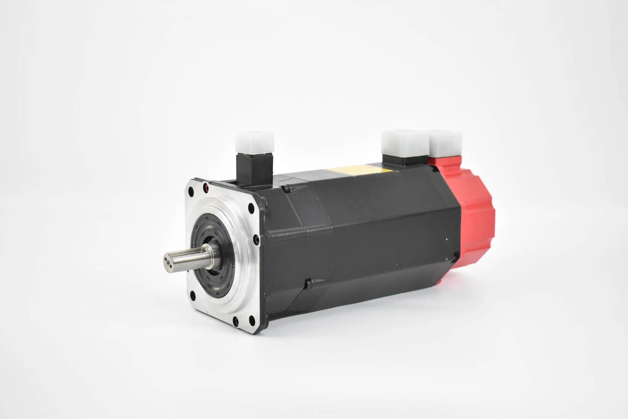 Produktfoto 1 von Fanuc Servomotor α6/3000 1,4Kw 114V 7,5A 200Hz 3000rpm A06B-0128-B675#7076