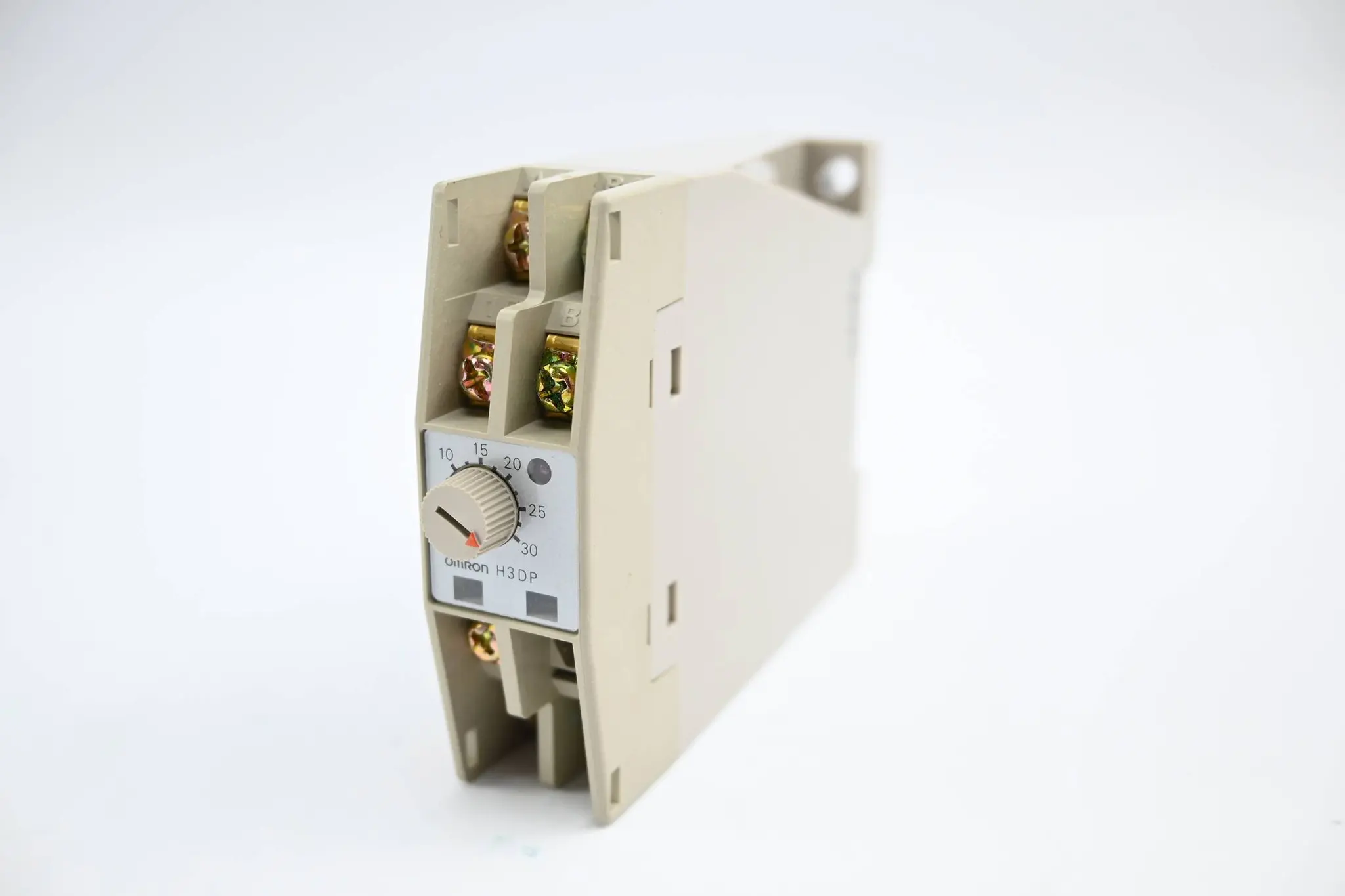 Produktfoto 1 von Omron Timer Time C 100/110/120 VAC ( H3DP )