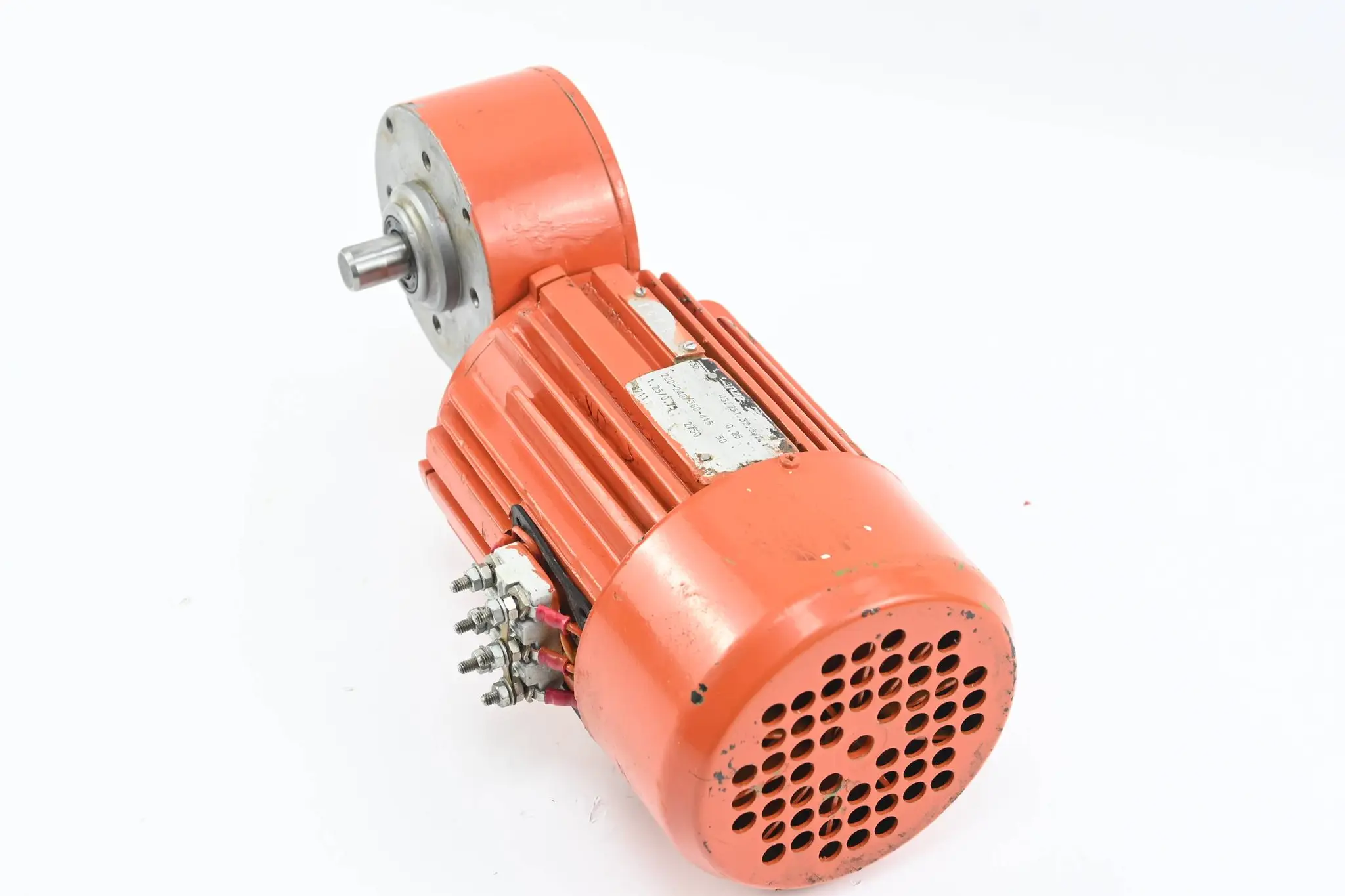Produktfoto 1 von Lenze Getriebemotor 43.751.32.5.2.1 220-240/380-415V 0,25kW 1,25/0,75A 2750/min