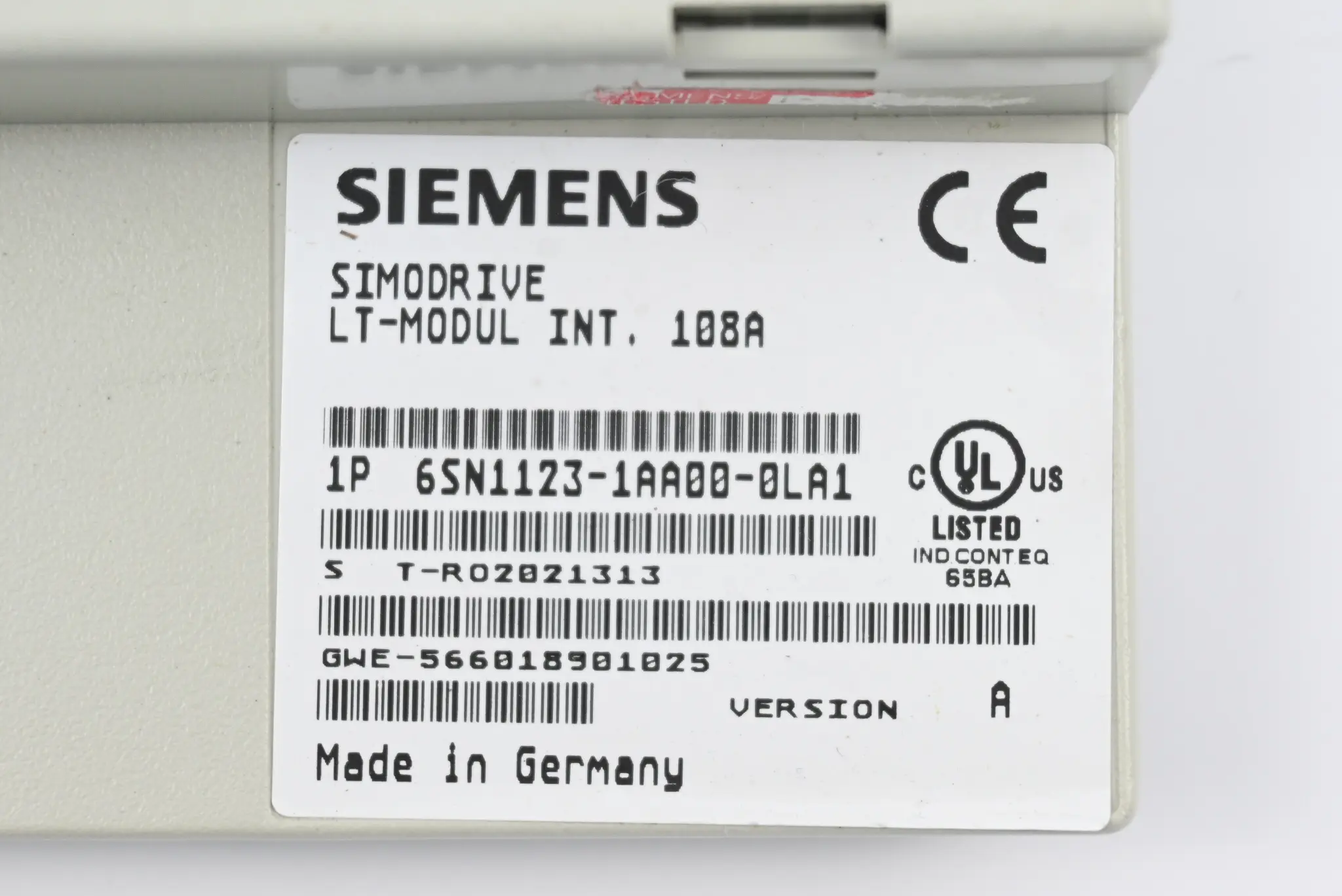 Produktfoto 1 von Siemens Frontcover für 6SN1123-1AA00-0LA1 ( 6SN1 123-1AA00-0LA1 )
