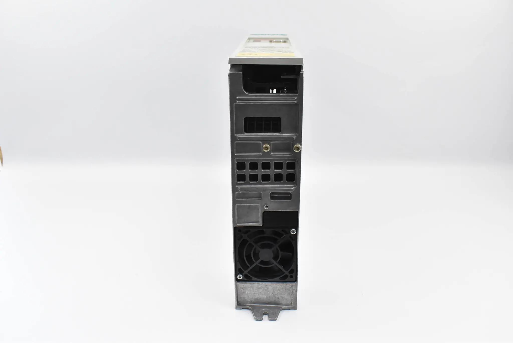 Produktfoto 1 von Siemens Simovert Frequenzumrichter 6SE7016-1EA61-Z ( 6SE7 016-1EA61-Z ) D99+G93