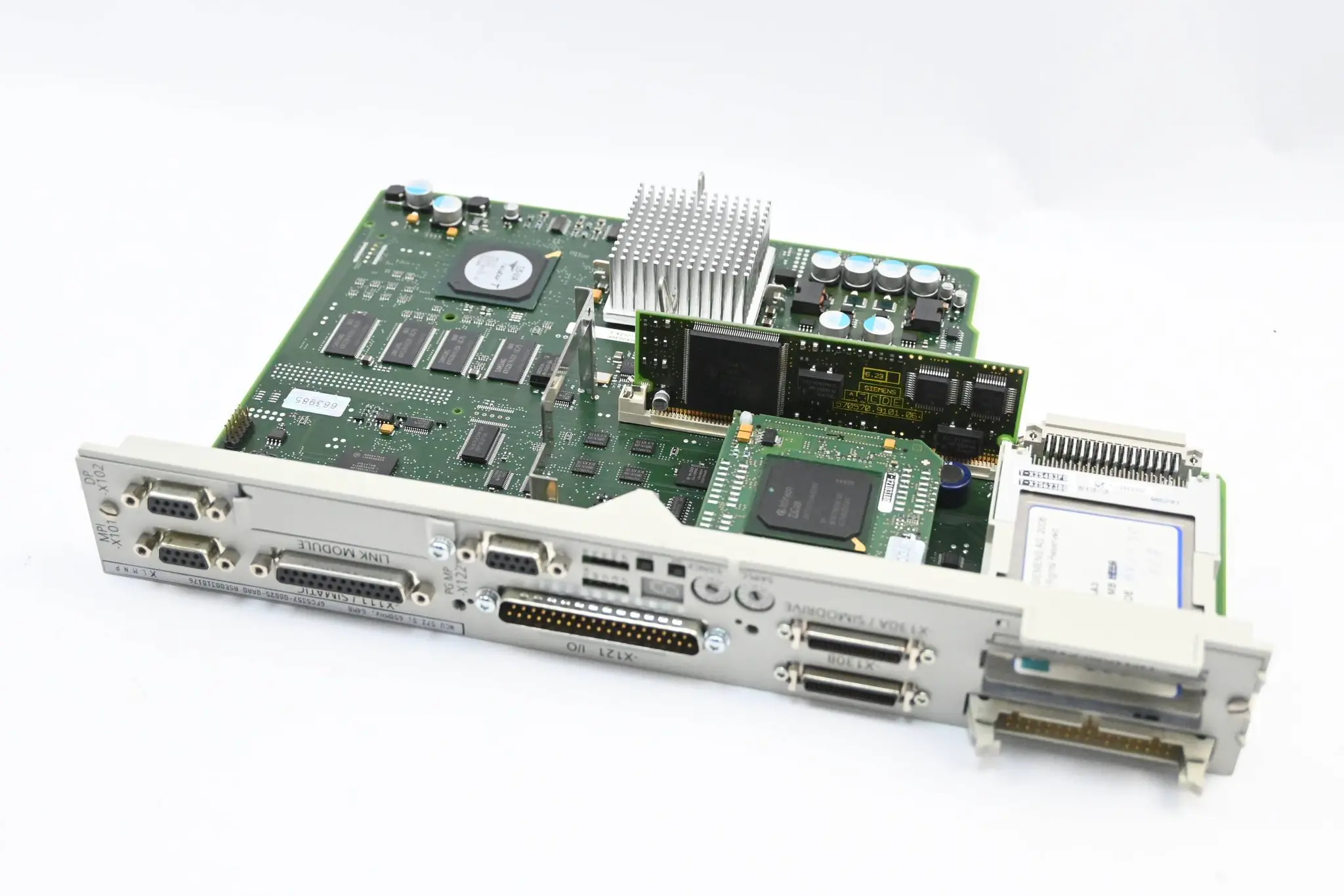 Produktfoto 1 von GENERALÜBERHOLT Siemens NCU 6FC5357-0BB25-0AA0 ( 6FC5 357-0BB25-0AA0 ) Ver K