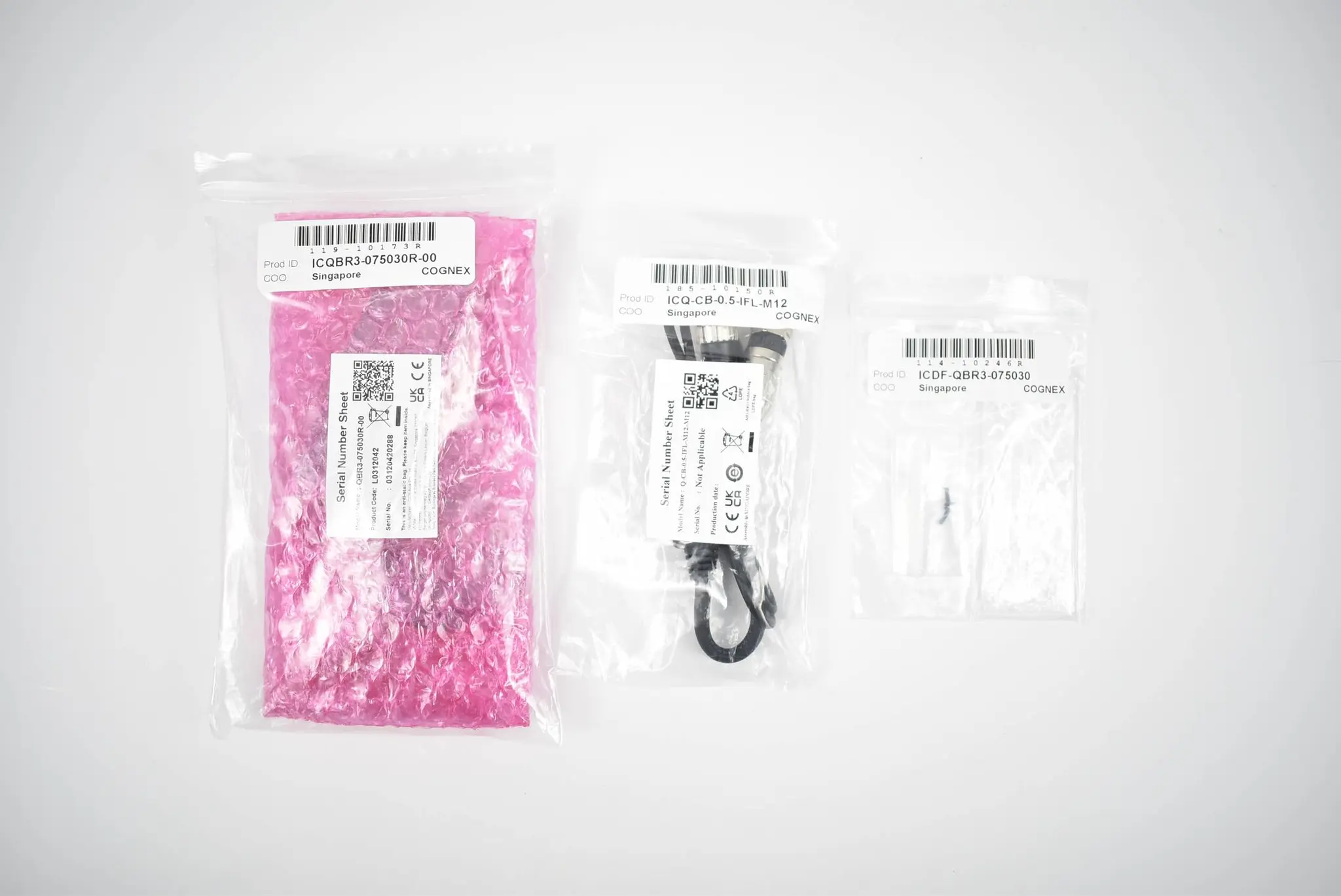 Produktfoto 1 von Cognex Licht Equipment ICQBR3-075030R-00 + ICQ-CB-0.5-IFLM12 + ICDF-QBR3-075030