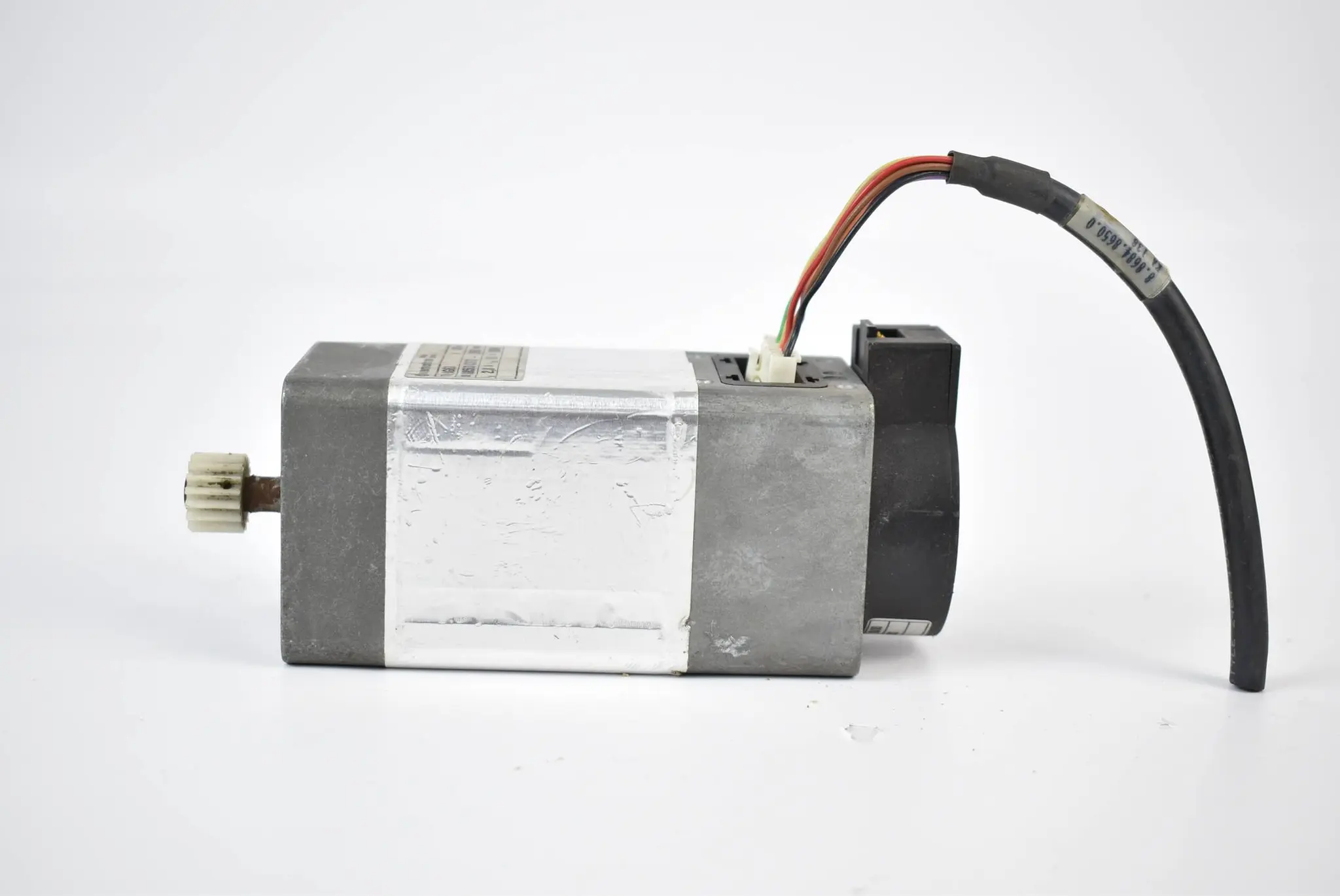Produktfoto 1 von Dunkermotoren Motor 40V 3650rpm 2,8A 19,8A BG63 inkl. Drehgeber RE56-2-1000