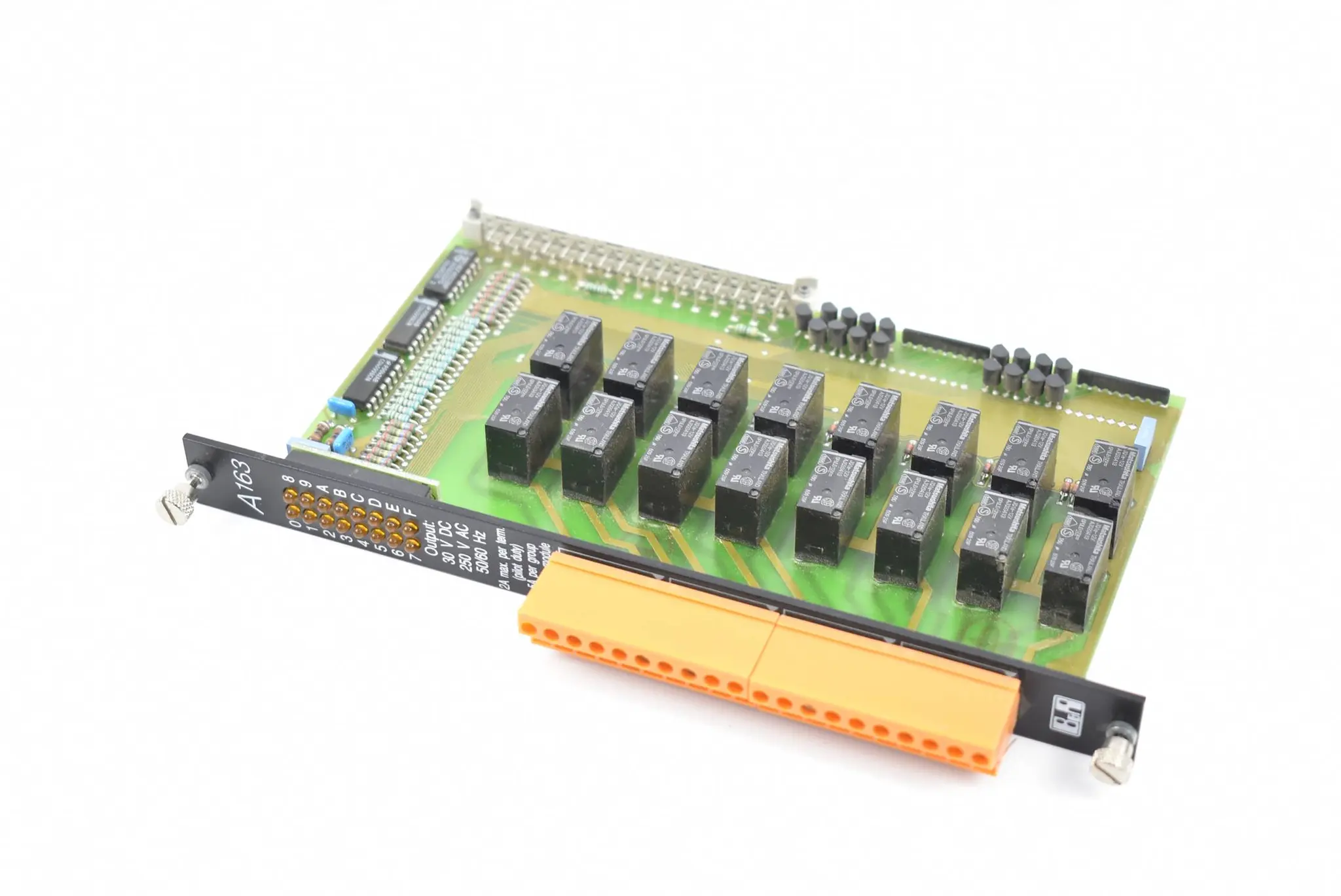 Produktfoto 1 von B&R A163 Einschubkarte Output Modul MDA 163-0 ( MDA163-0 ) Rev. 10.00