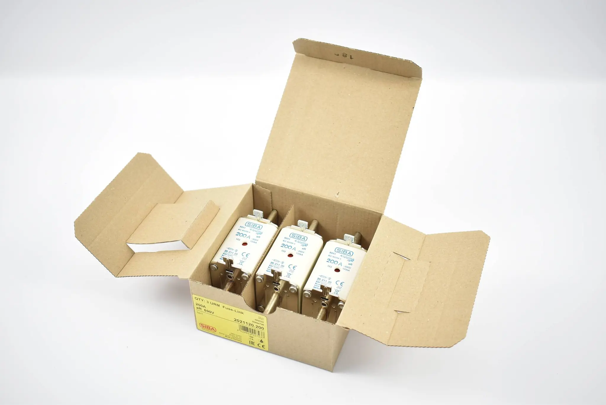 Produktfoto 1 von SIBA 3 URM Fuse-Link 200A 690V ( 2021120.200 ) VE 3 Stück