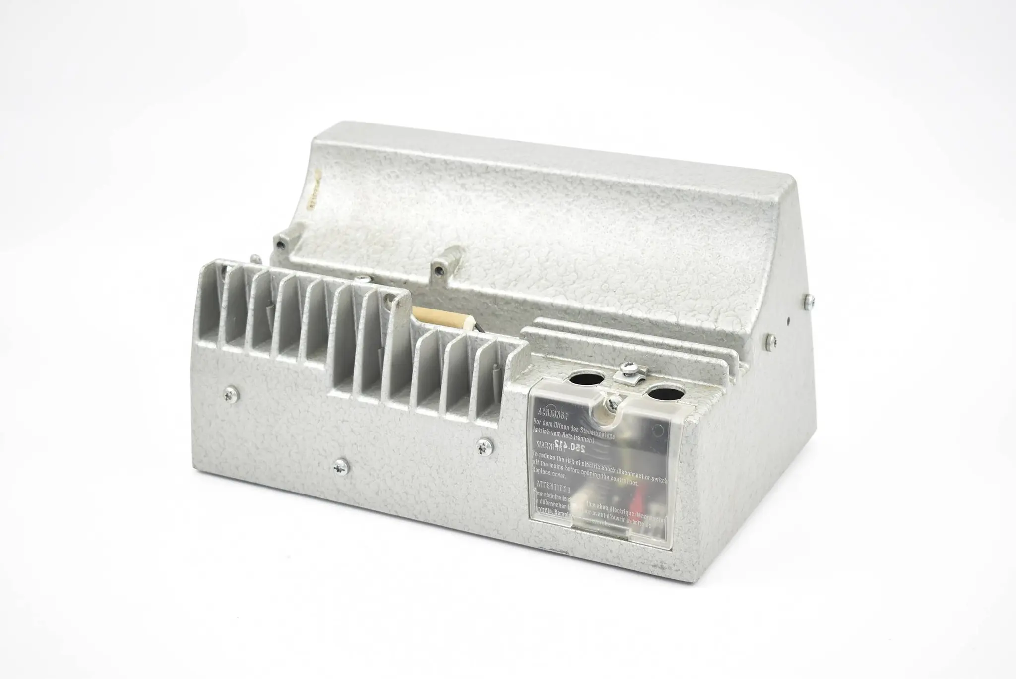 Produktfoto 1 von Pfaff Servo Top P70SE ( 190-240V 50-60Hz 5,6A )