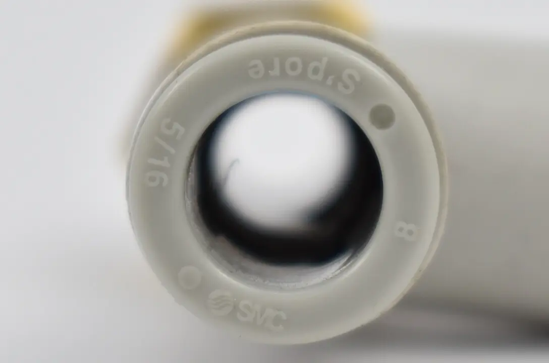 Produktfoto 1 von SMC Pneumatischer T-Steckverbinder mit Außengewinde 5/16 ( Gr. 8 ) VE 10 Stück
