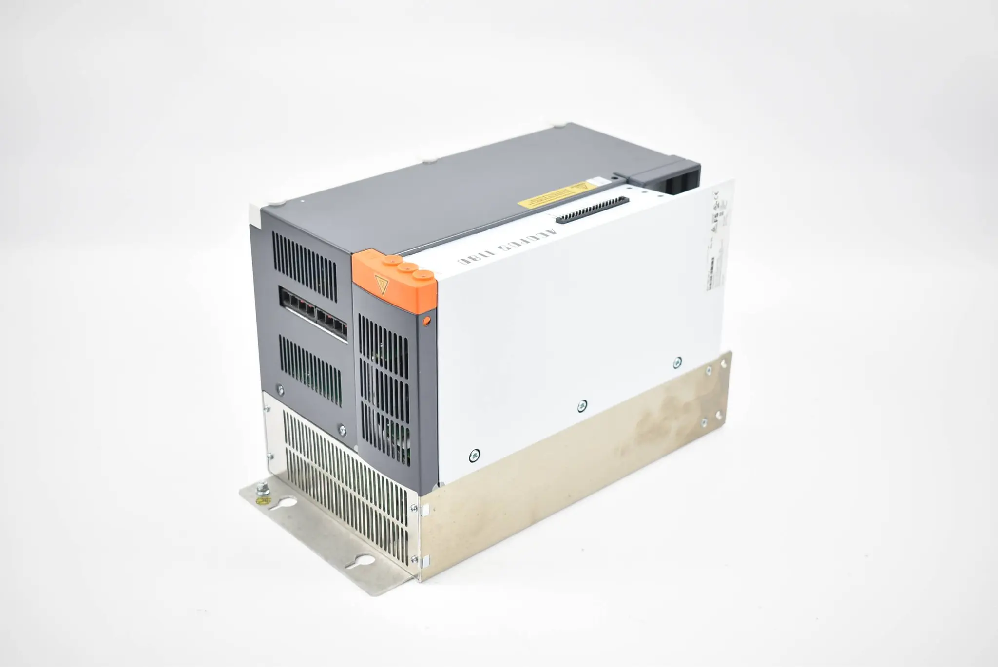Produktfoto 1 von B&R Acopos 1180 Servoverstärker 8V1180.00-2 ( Rev. V5 )