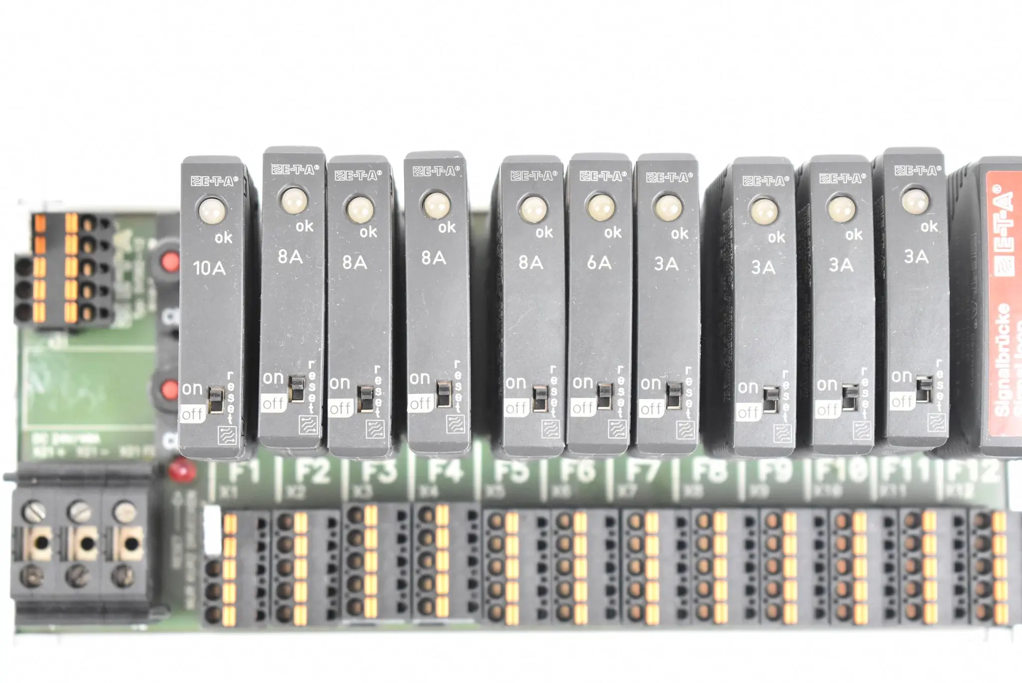 Produktfoto 1 von E-T-A Elektronischer Sicherungsautomat ESX10-103-DC24V-10A inkl. Signalbrücke