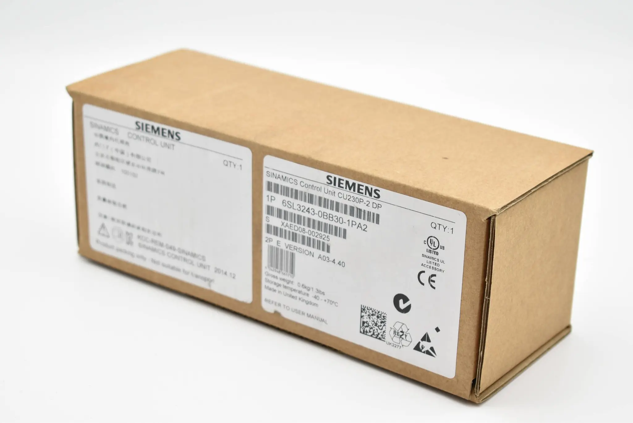 Produktfoto 1 von Siemens Sinamics Control Unit CU230P-2 DP 6SL3243-0BB30-1PA2  V. A03-4.40