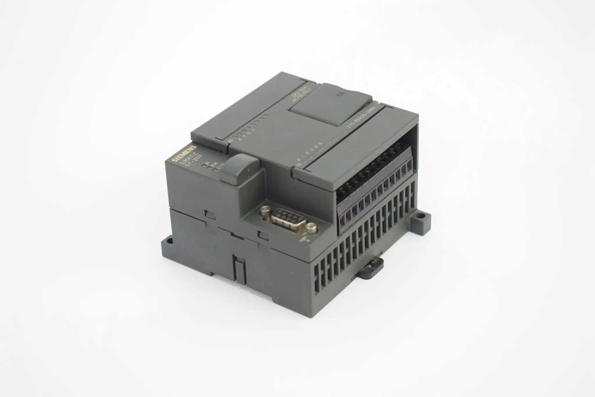 Produktfoto 1 von Siemens simatic S7-200 6ES7 211-0BA20-0XB0 ( 6ES7211-0BA20-0XB0 ) E1