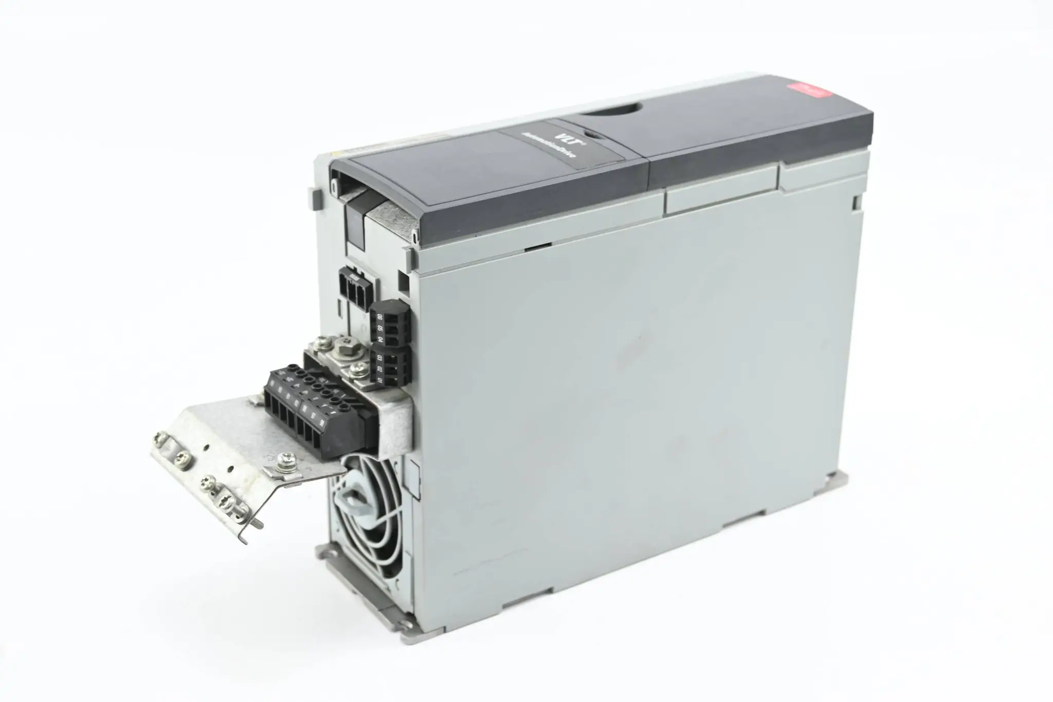 Produktfoto 1 von Danfoss Frequenzumrichter FC-302PK75T5E20H1BXXXXXSXXXXAXBXCXXXXDX ( 131B0014 )