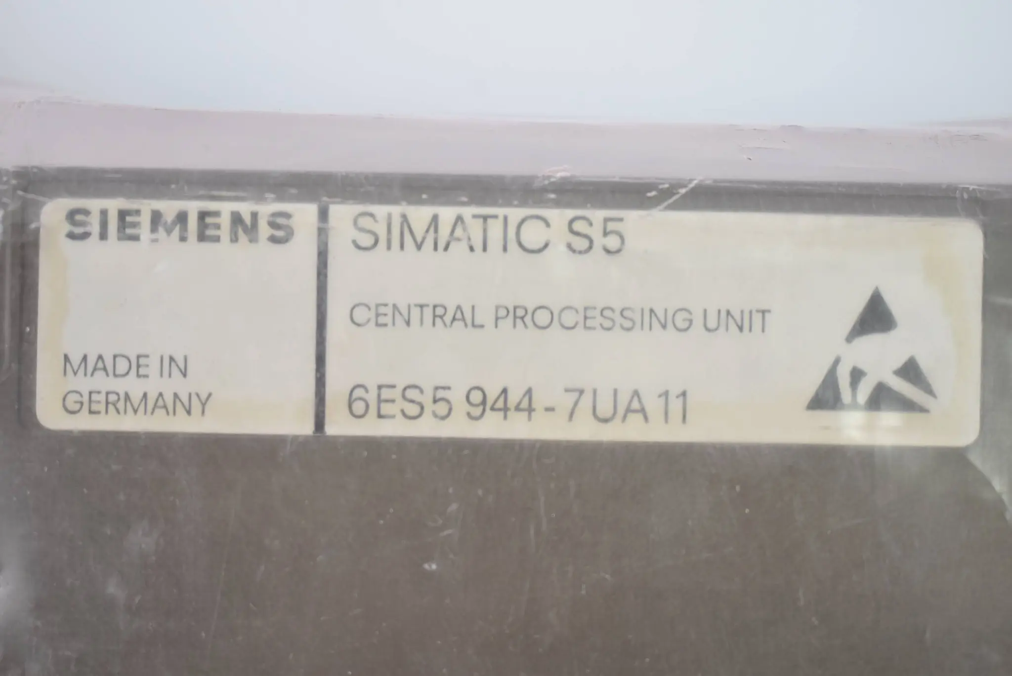Produktfoto 1 von Siemens simatic S5 CPU 944 6ES5 944-7UA11 ( 6ES5944-7UA11 )