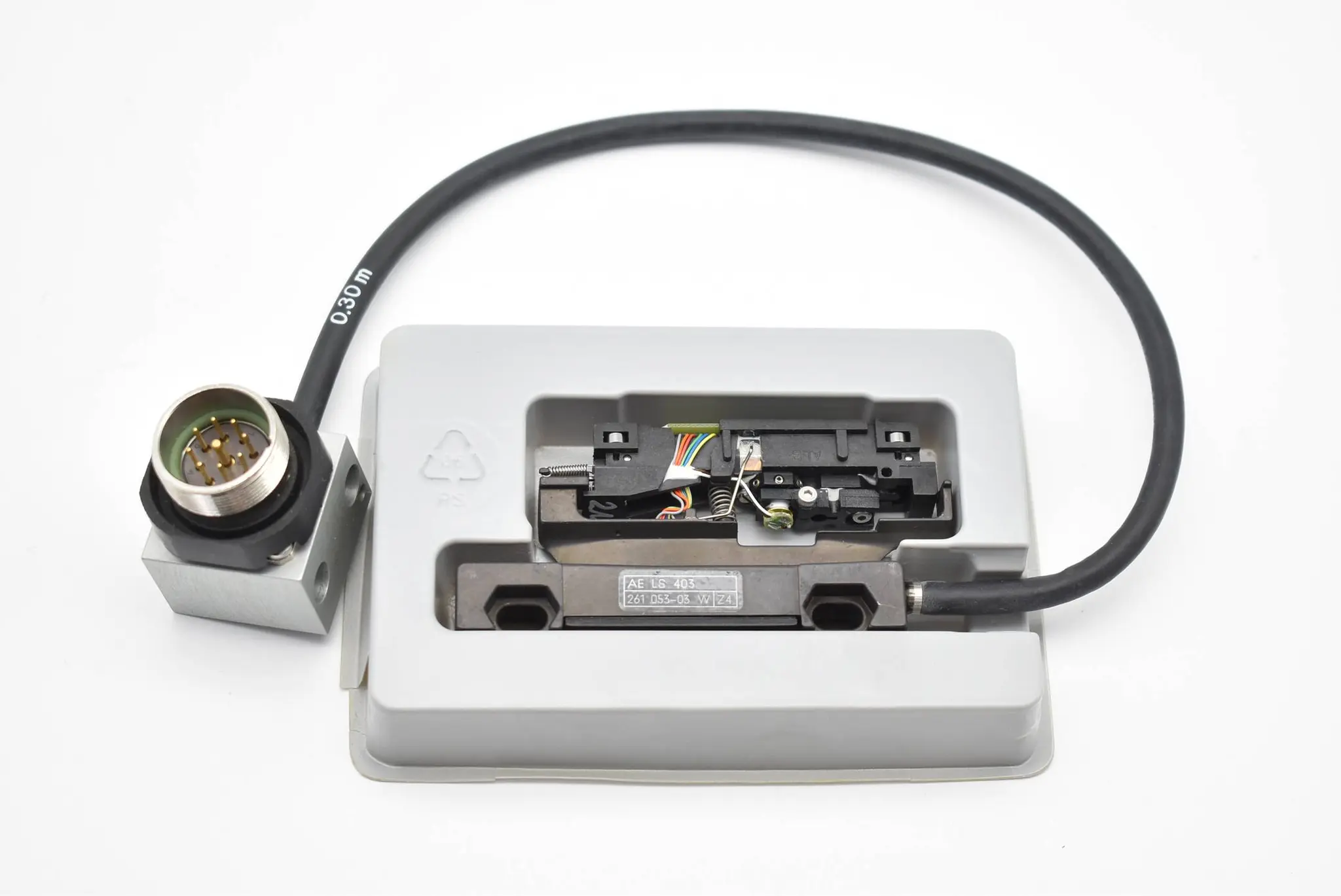 Produktfoto 1 von Heidenhain Abtastkopf AE LS 403 ( 261 053-03 W ) Z4 0,3m 261053-03