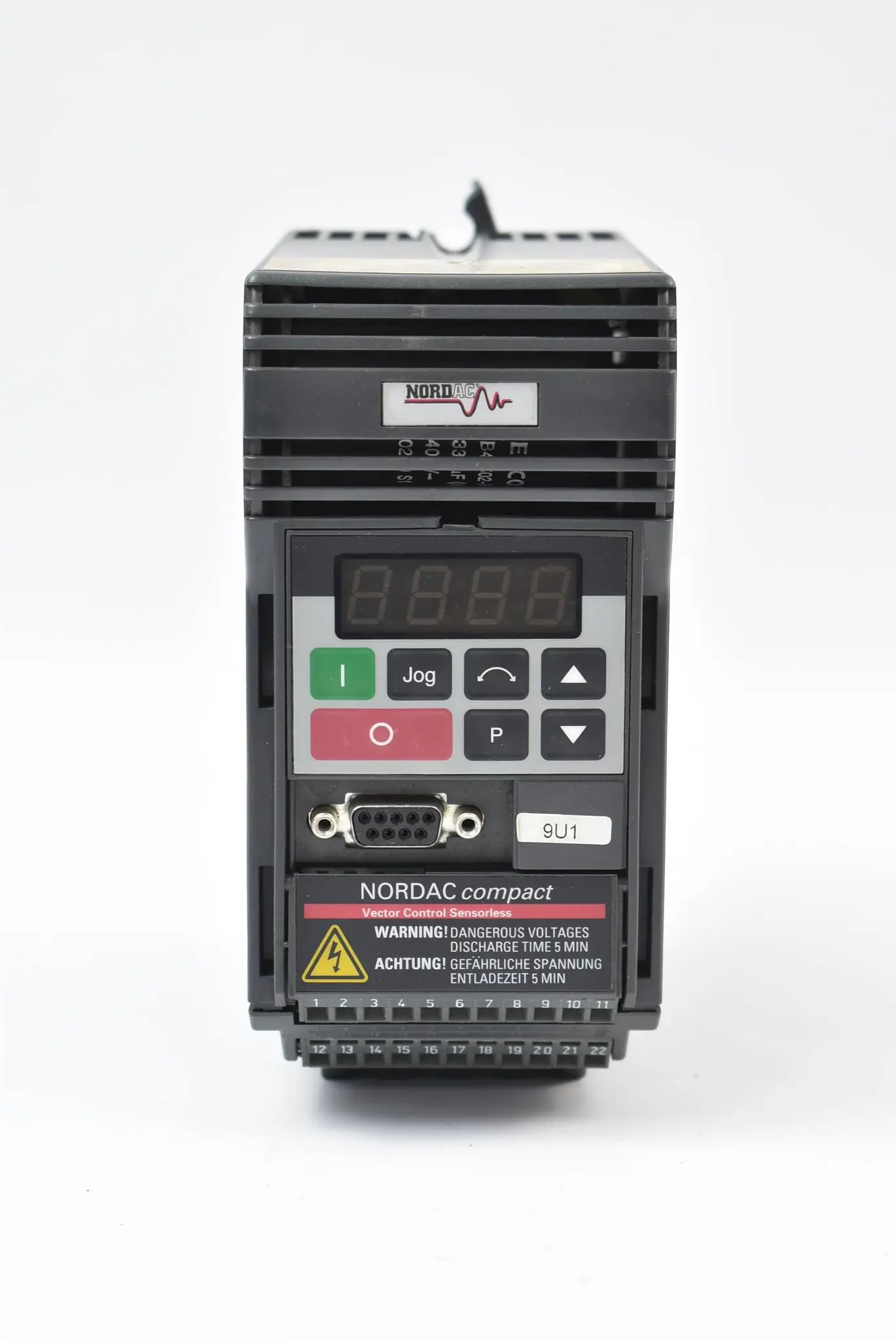 Produktfoto 1 von Nordac Umrichter 6,2A 47/63Hz 550W SK550/1 FCV ( 77505560 )