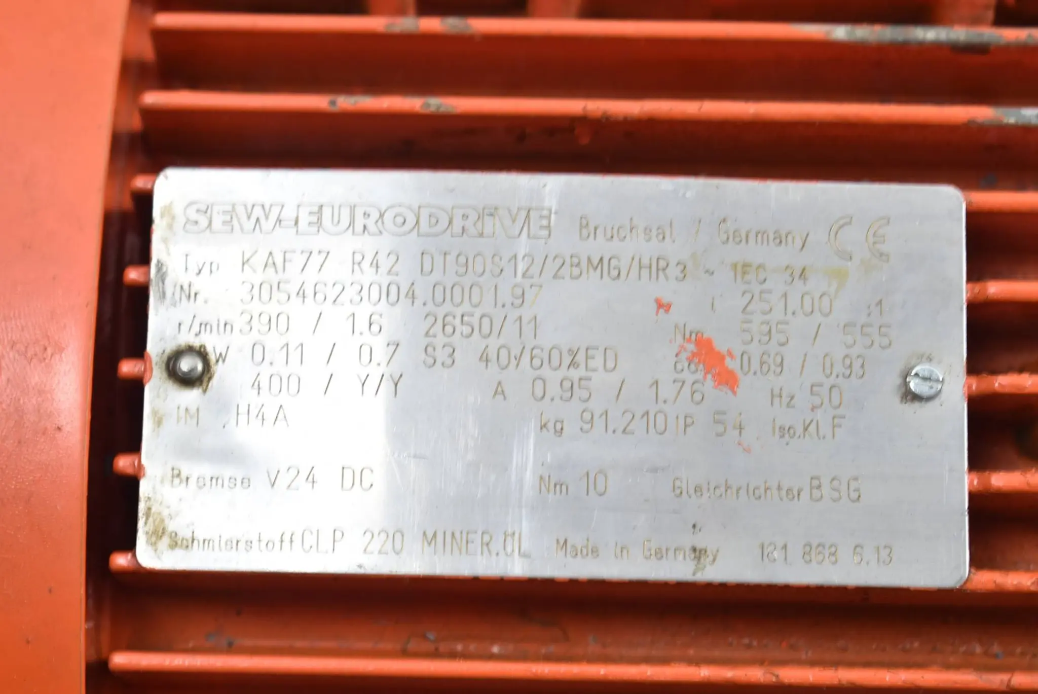 Produktfoto 1 von SEW-Eurodrive 3~ Getriebemotor KAF77 R42 DT90S12/2BMG/HR3  ( 0,11 / 0,7 kW )