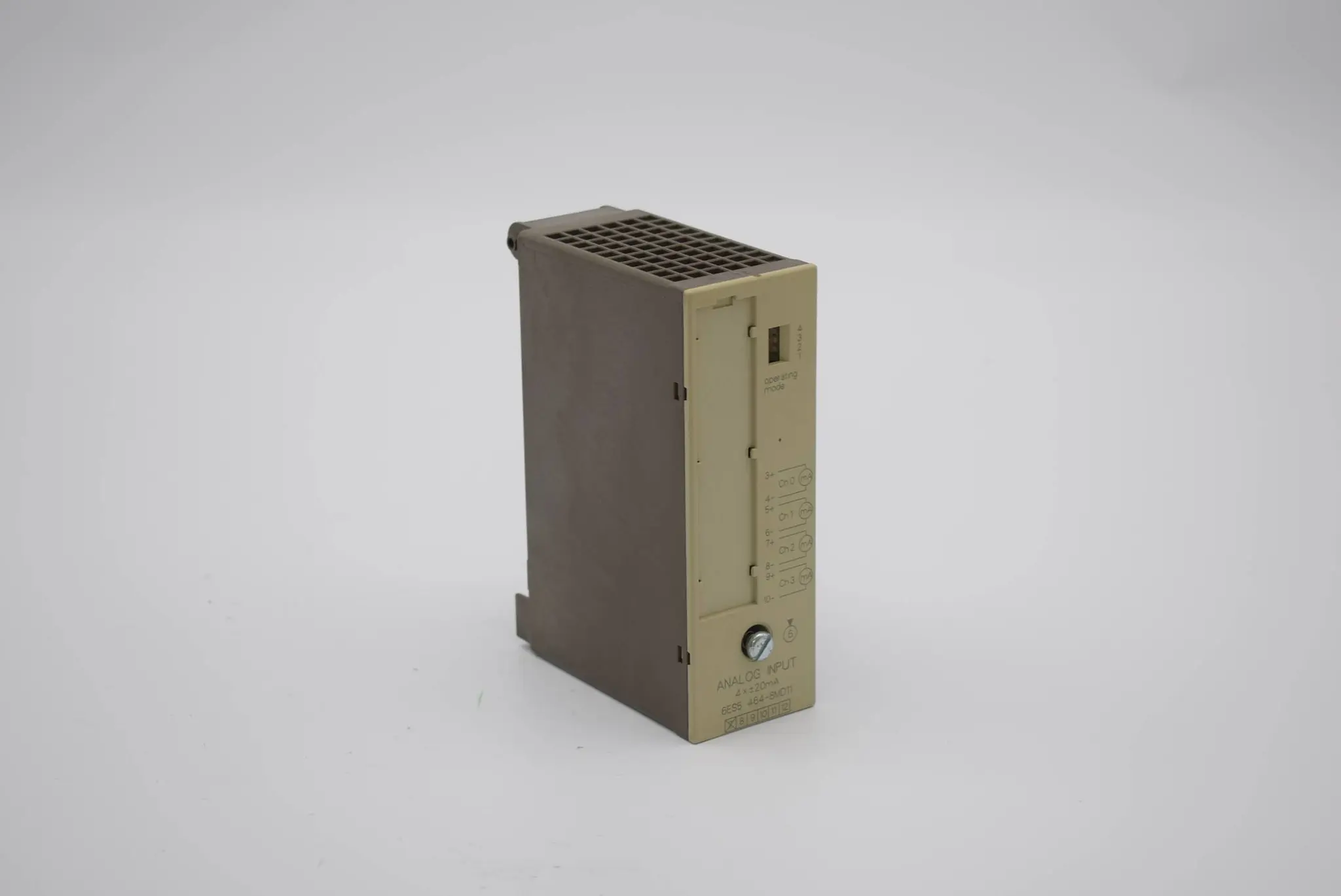 Produktfoto 1 von Siemens simatic S5 Analog Input 464 6ES5 464-8MD11 ( 6ES5464-8MD11 ) E.07