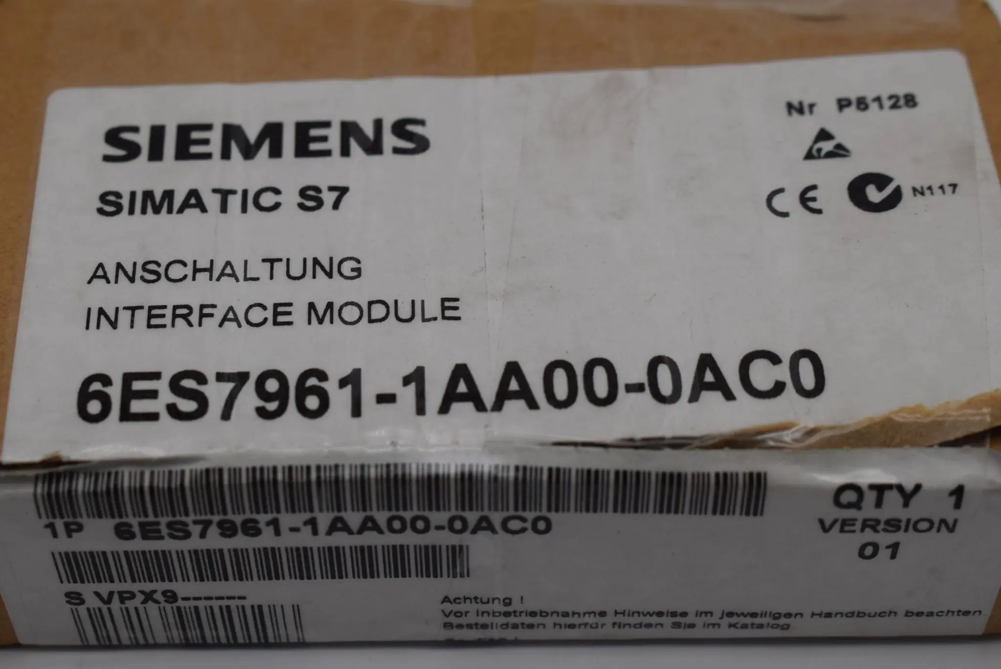 Produktfoto 1 von Siemens simatic S7 INTERFACE-MODUL 6ES7 961-1AA00-0AC0 ( 6ES7961-1AA00-0AC0 ) V1