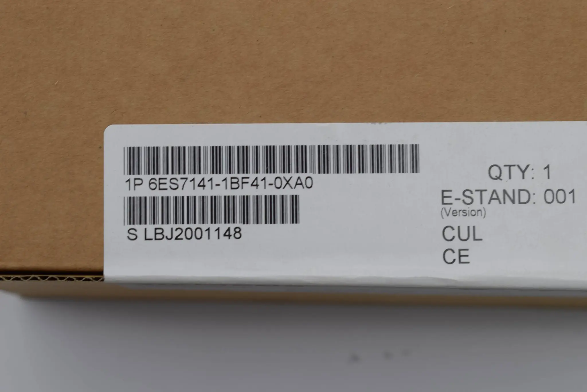 Produktfoto 1 von Siemens Simatic Expansion Module 6ES7141-1BF41-0XA0 ( 6ES7 141-1BF41-0XA0 ) E.1