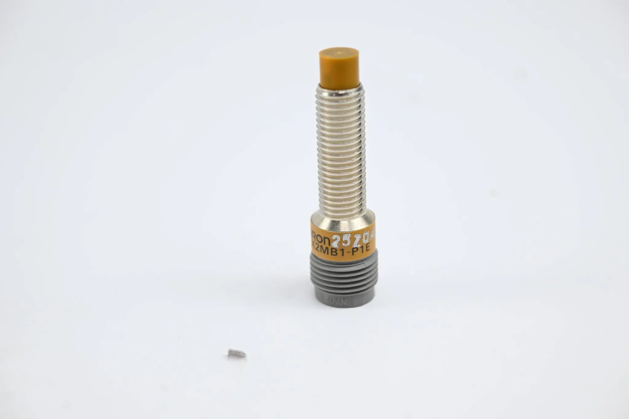 Produktfoto 1 von Omron Proximity Switch Näherungsschalter 12-24 VDC ( TL-X2MB1-P1E )